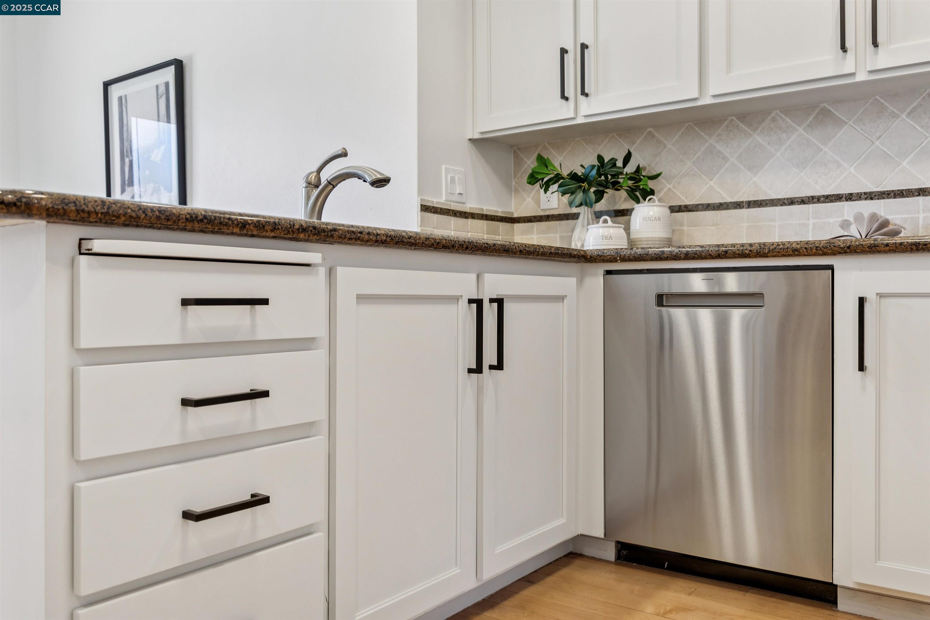 Detail Gallery Image 22 of 42 For 4697 Canary Dr, Pleasanton,  CA 94566 - 4 Beds | 2 Baths