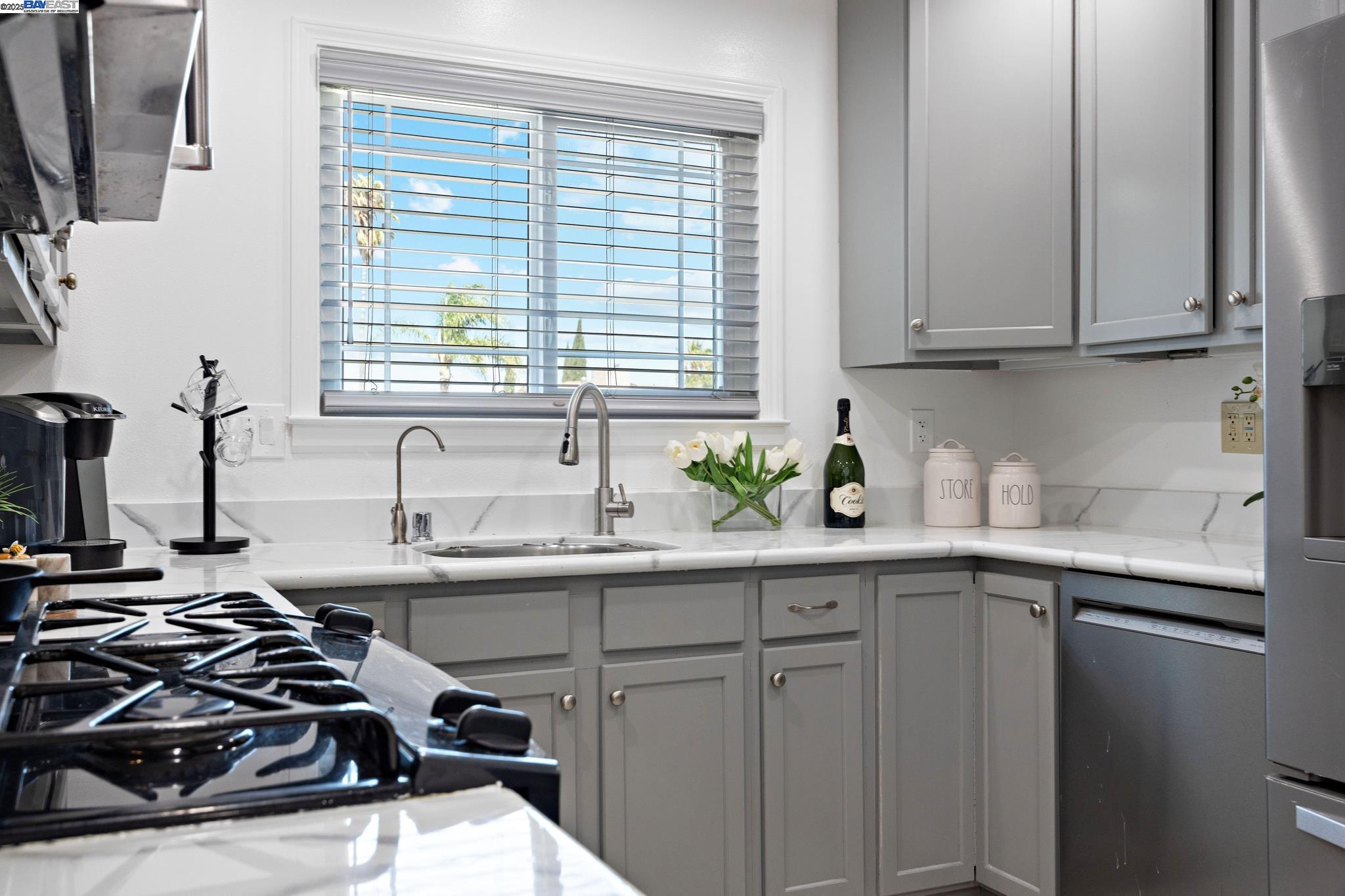 Detail Gallery Image 11 of 46 For 333 Atherton Ave, Pittsburg,  CA 94565 - 3 Beds | 2 Baths