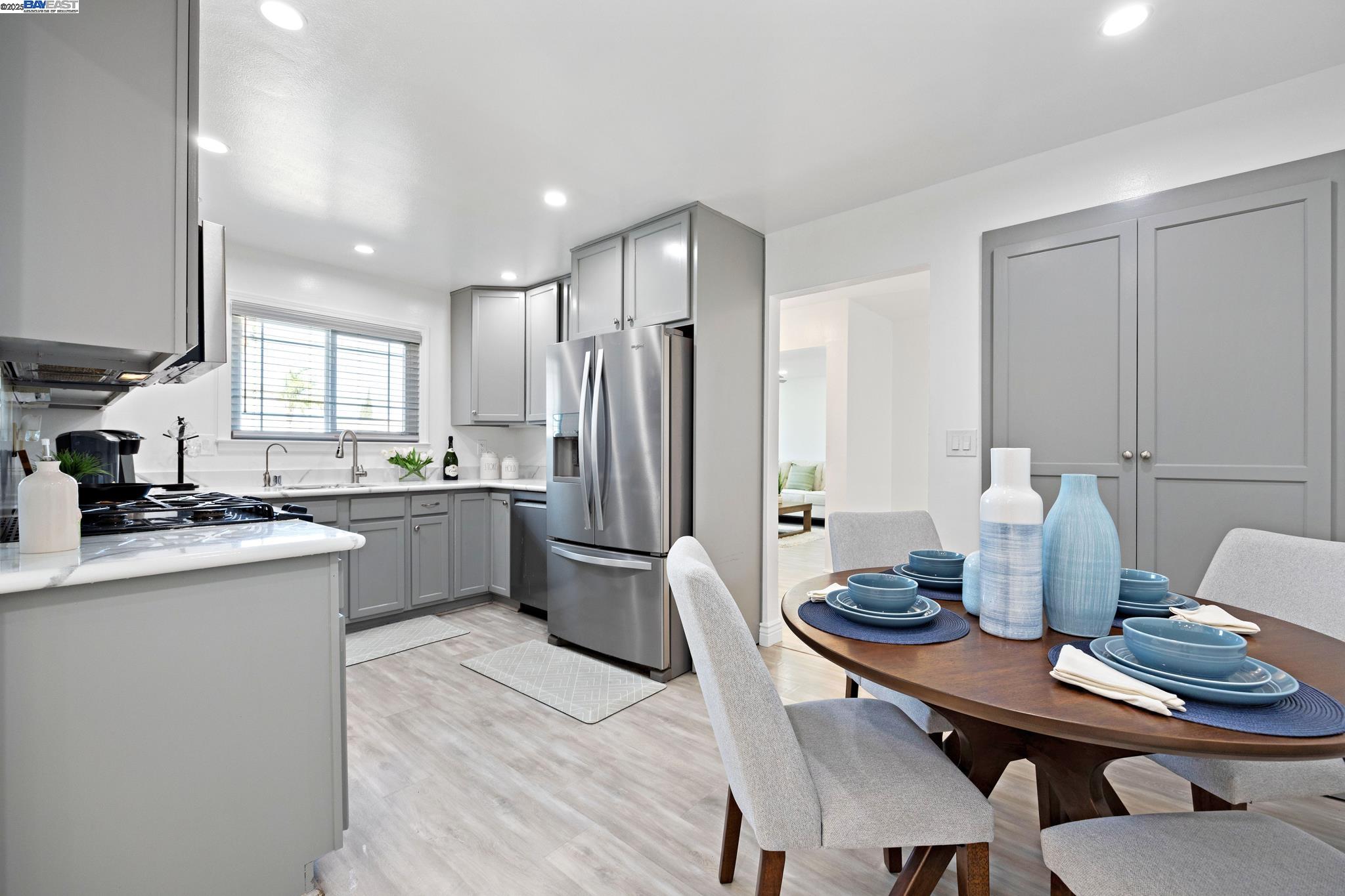 Detail Gallery Image 12 of 46 For 333 Atherton Ave, Pittsburg,  CA 94565 - 3 Beds | 2 Baths