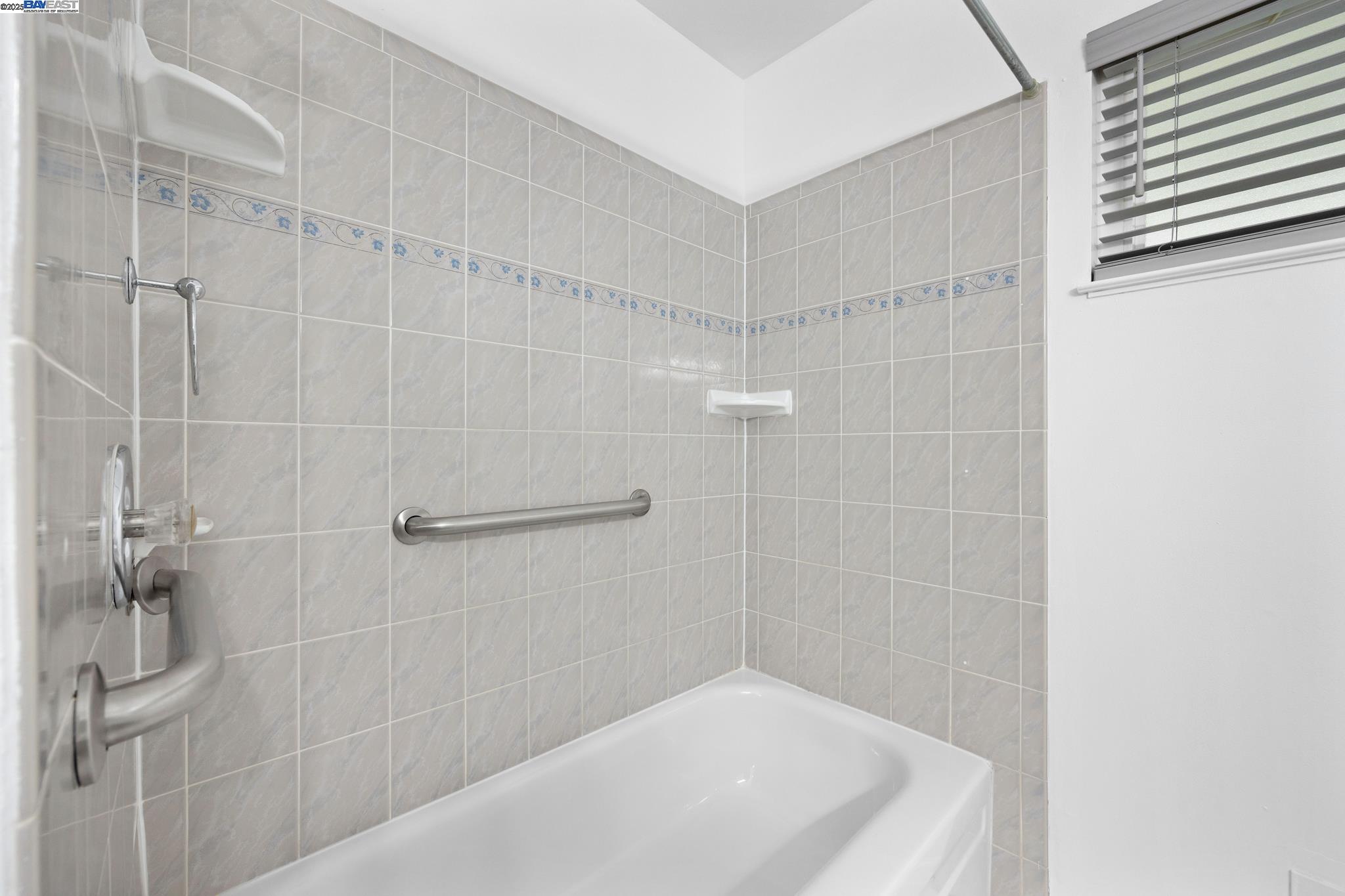 Detail Gallery Image 22 of 46 For 333 Atherton Ave, Pittsburg,  CA 94565 - 3 Beds | 2 Baths