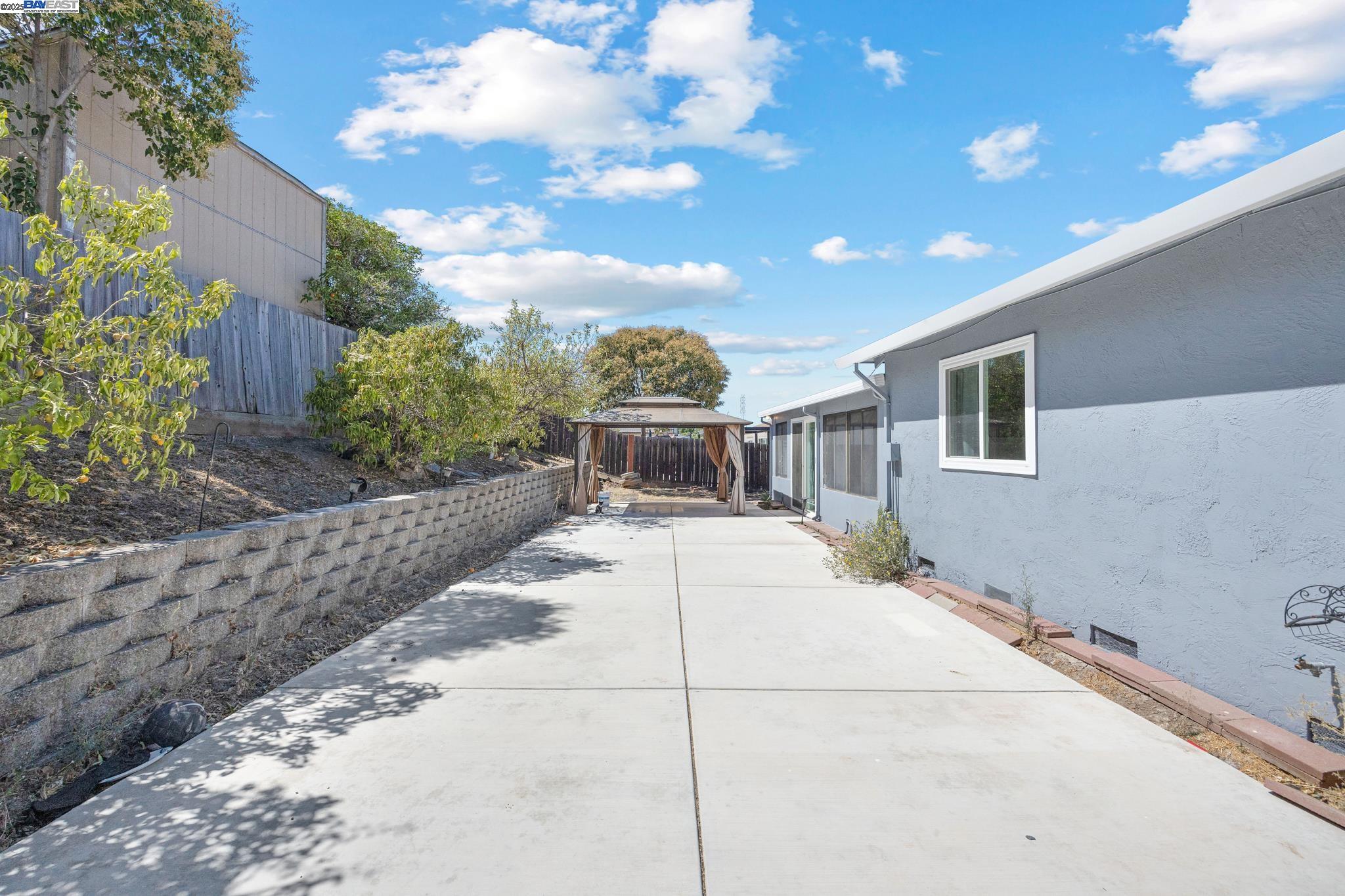 Detail Gallery Image 34 of 46 For 333 Atherton Ave, Pittsburg,  CA 94565 - 3 Beds | 2 Baths
