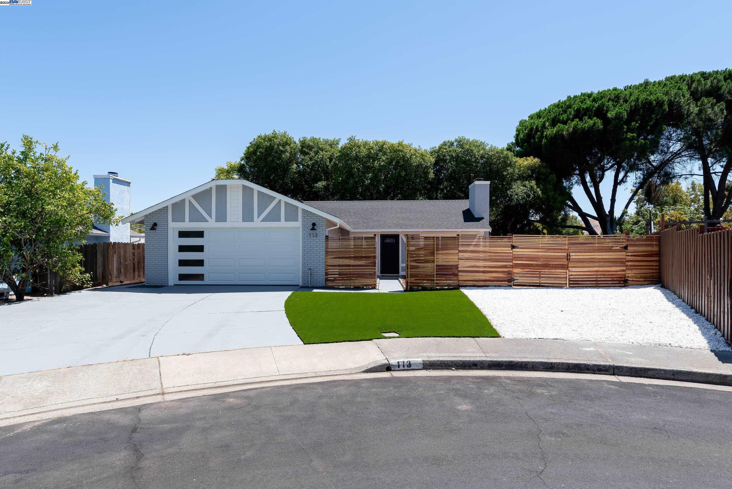 Detail Gallery Image 4 of 60 For 113 Shellie Ct, Bay Point,  CA 94565 - 4 Beds | 3 Baths
