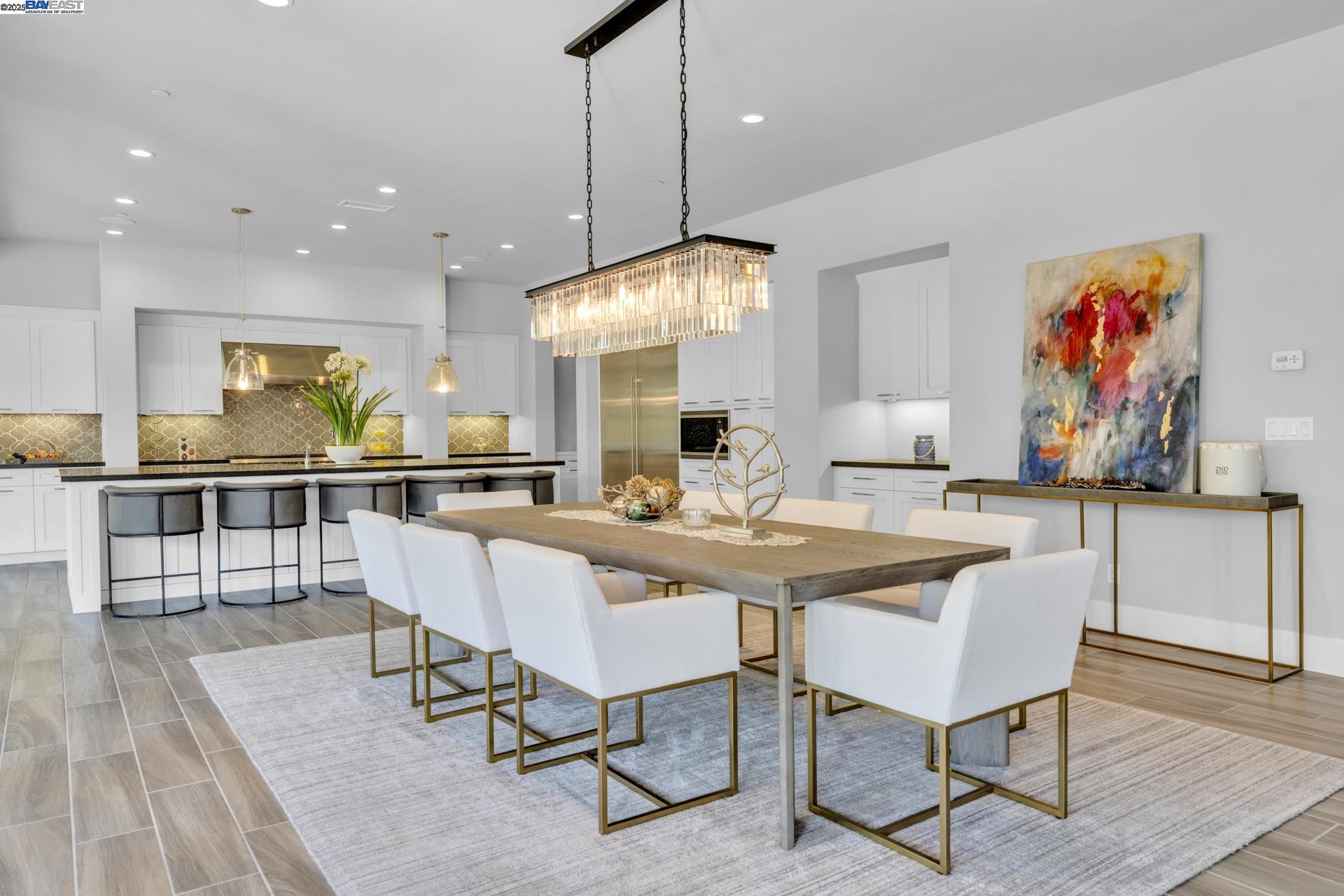 Detail Gallery Image 13 of 50 For 103 Crosswinds, Irvine,  CA 92602 - 5 Beds | 5/1 Baths