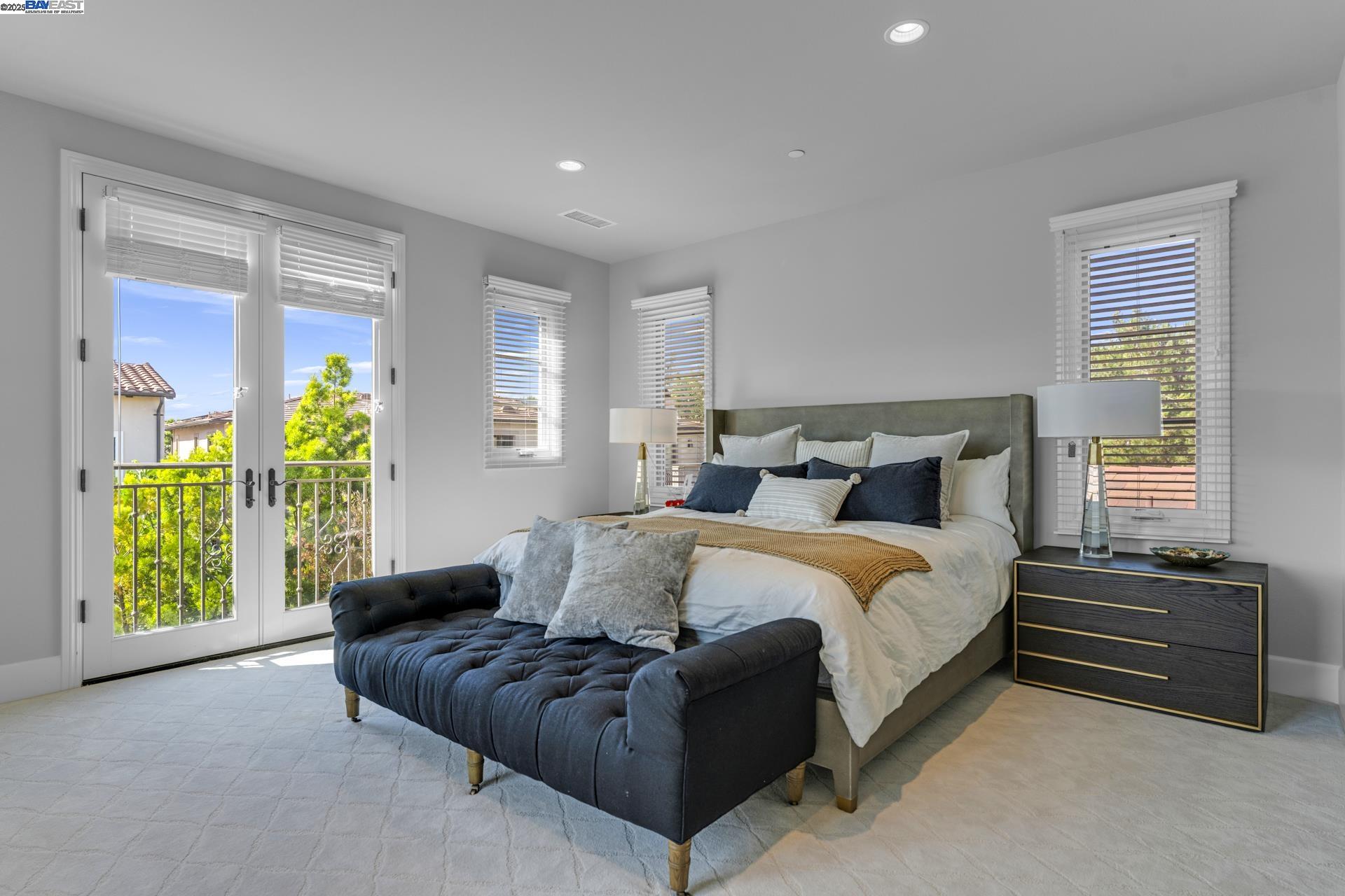 Detail Gallery Image 27 of 50 For 103 Crosswinds, Irvine,  CA 92602 - 5 Beds | 5/1 Baths