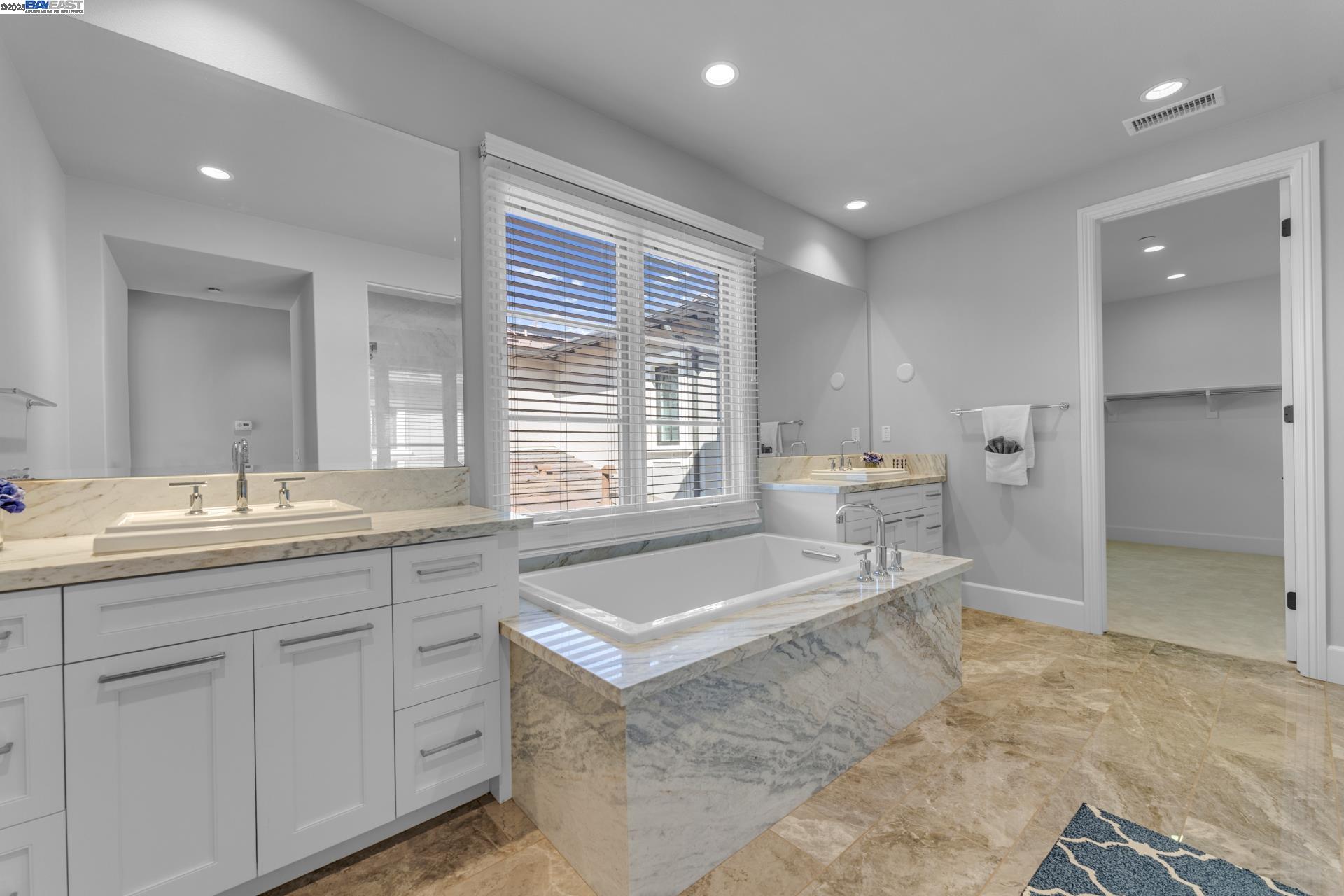 Detail Gallery Image 29 of 50 For 103 Crosswinds, Irvine,  CA 92602 - 5 Beds | 5/1 Baths