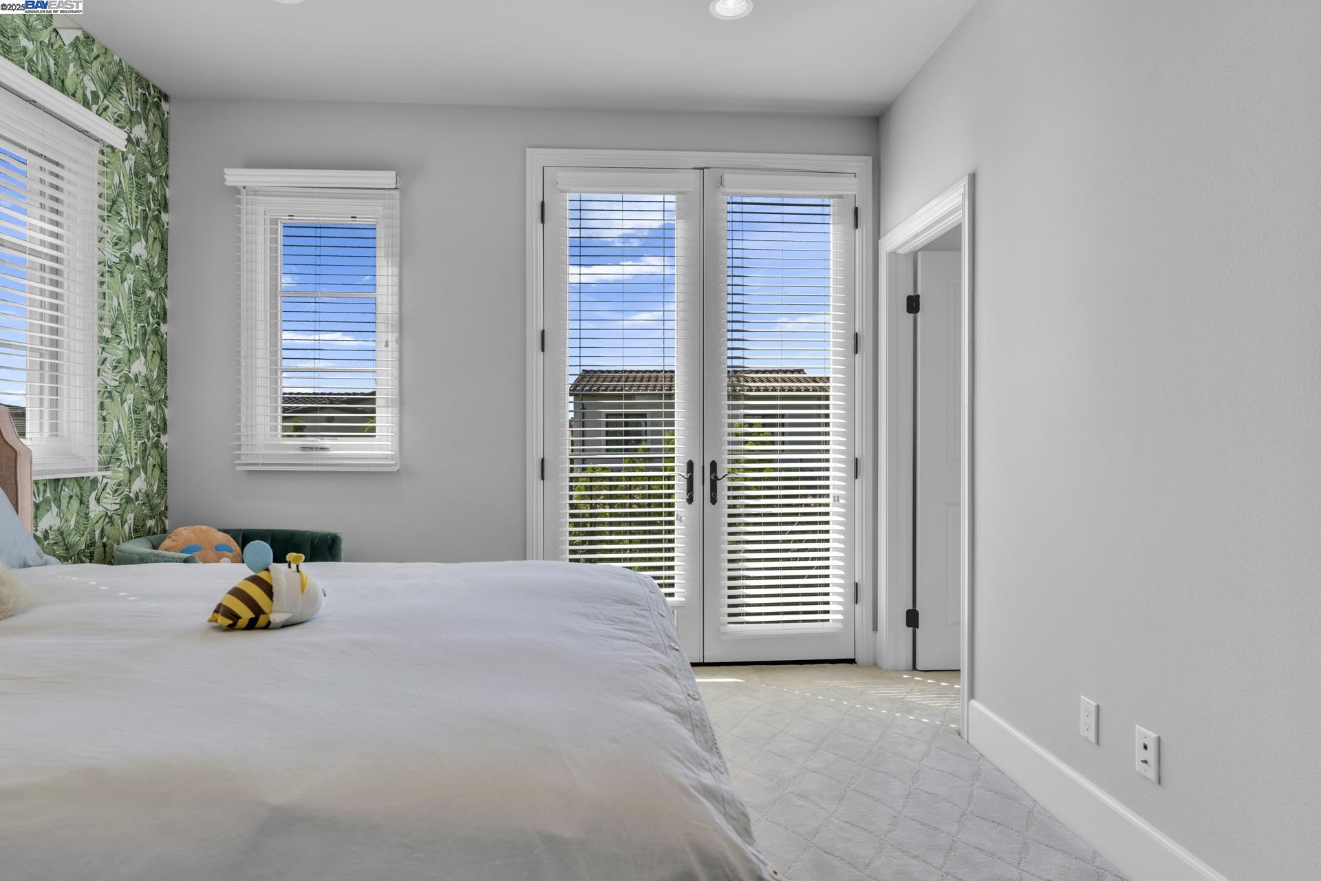 Detail Gallery Image 34 of 50 For 103 Crosswinds, Irvine,  CA 92602 - 5 Beds | 5/1 Baths