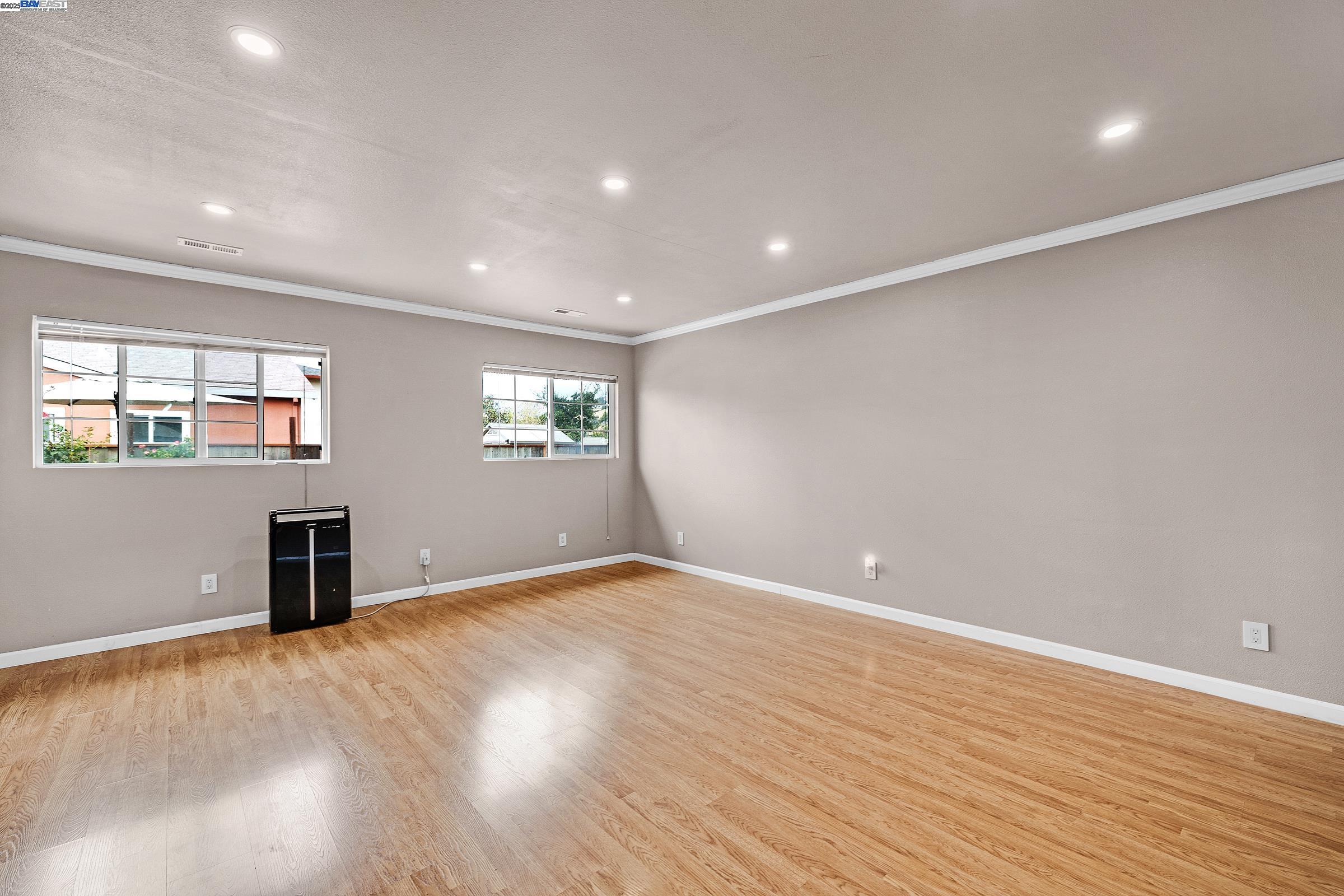 Detail Gallery Image 14 of 19 For 31518 Medinah St, Hayward,  CA 94544-9454 - 3 Beds | 2 Baths