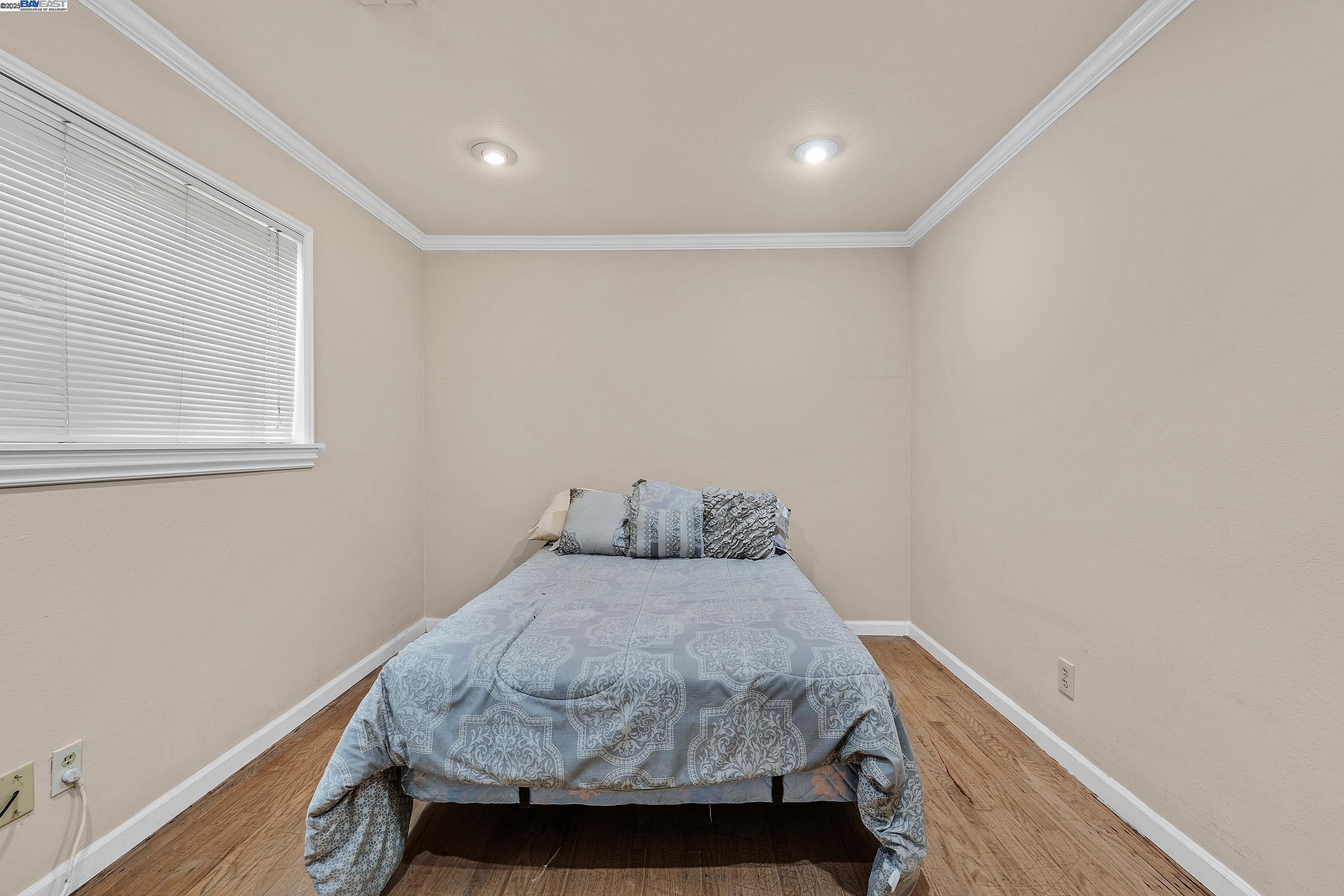 Detail Gallery Image 8 of 19 For 31518 Medinah St, Hayward,  CA 94544-9454 - 3 Beds | 2 Baths