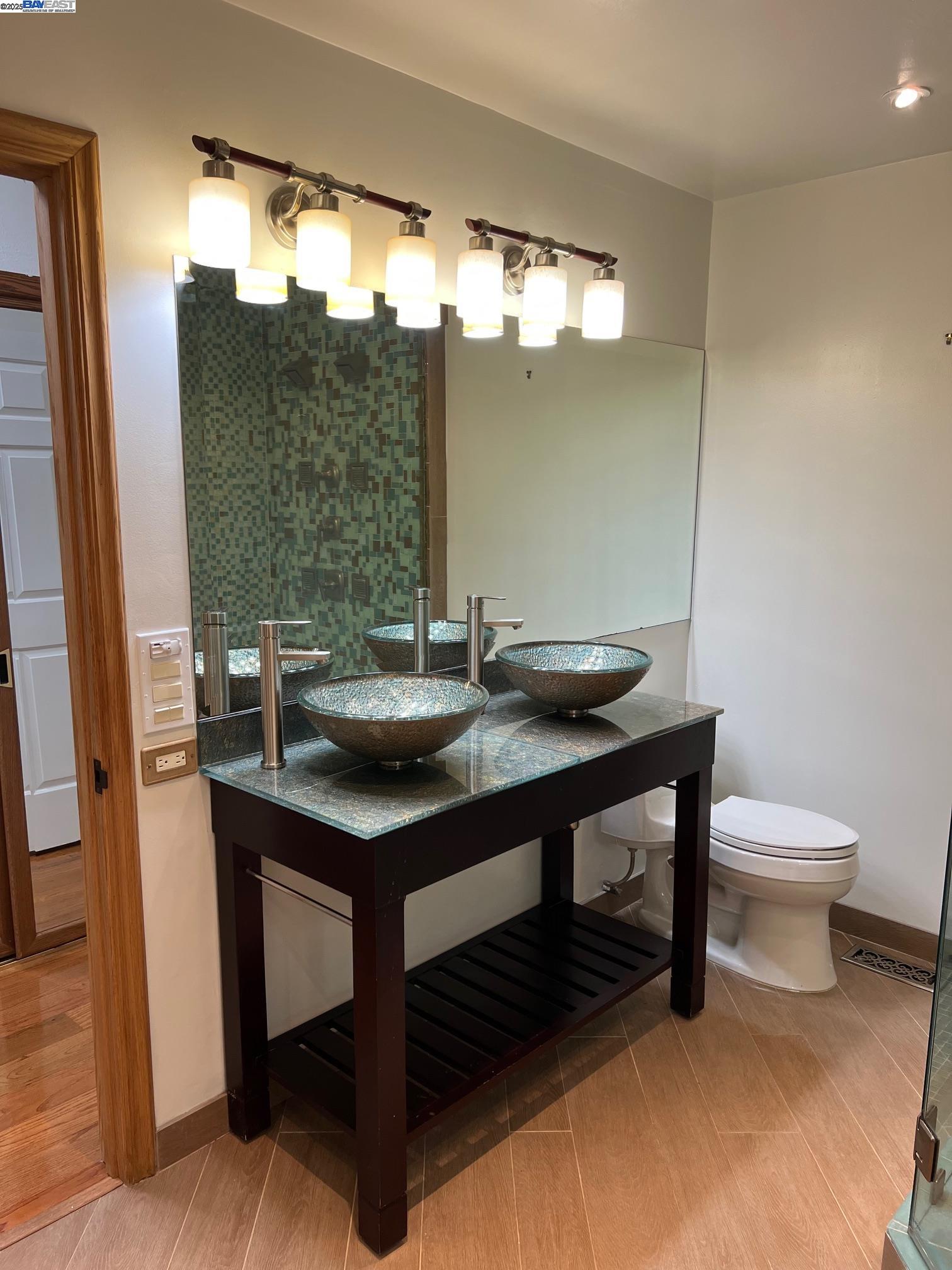 Detail Gallery Image 25 of 58 For 3242 Monika Ln, Hayward,  CA 94541 - 3 Beds | 2/1 Baths