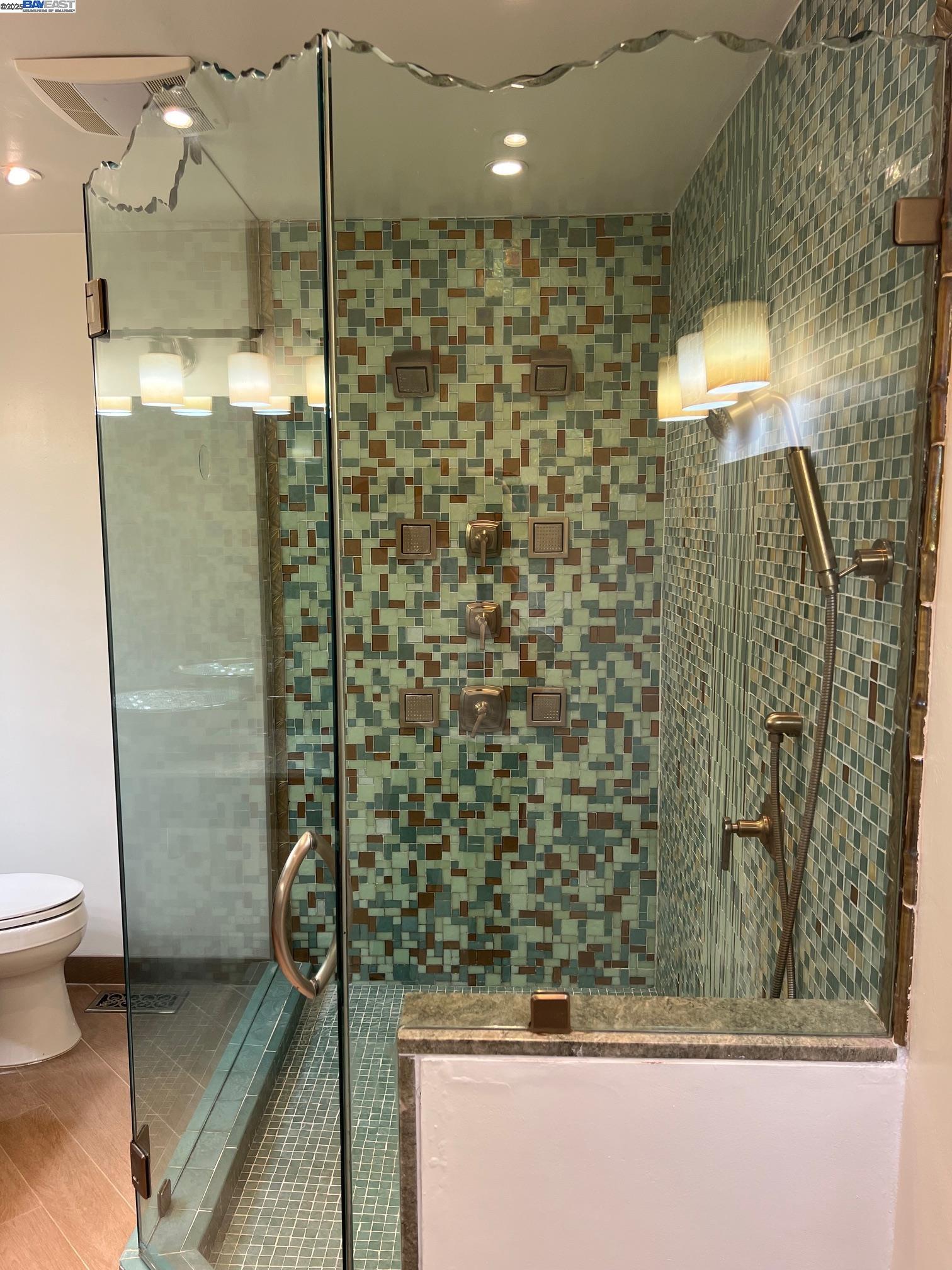 Detail Gallery Image 28 of 58 For 3242 Monika Ln, Hayward,  CA 94541 - 3 Beds | 2/1 Baths