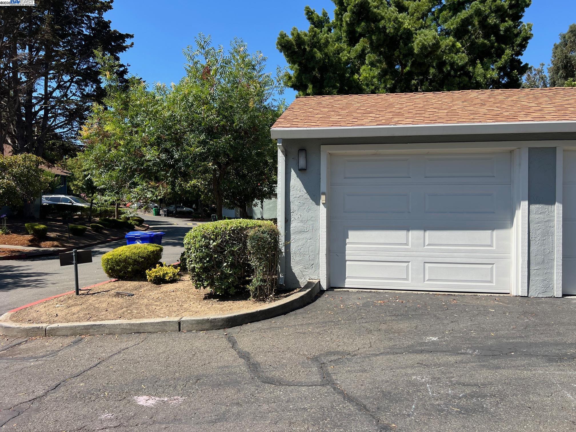 Detail Gallery Image 53 of 58 For 3242 Monika Ln, Hayward,  CA 94541 - 3 Beds | 2/1 Baths