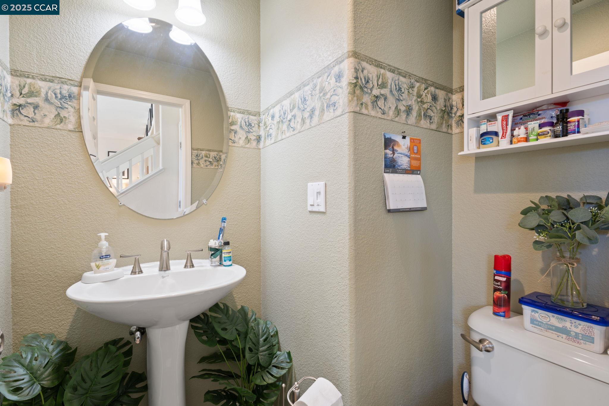 Detail Gallery Image 19 of 56 For 605 Lakeshore Dr, Fairfield,  CA 94534 - 3 Beds | 2/1 Baths