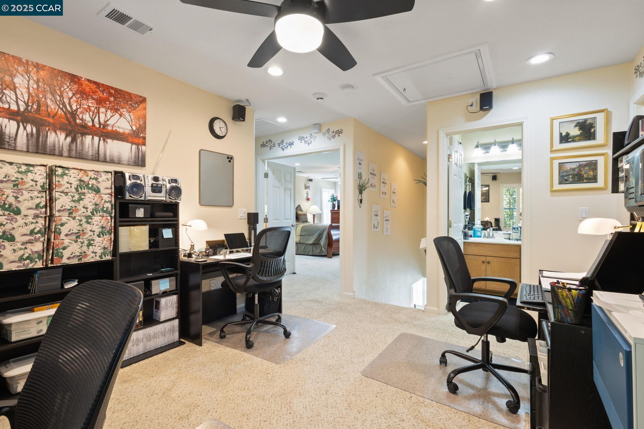 Detail Gallery Image 22 of 56 For 605 Lakeshore Dr, Fairfield,  CA 94534 - 3 Beds | 2/1 Baths