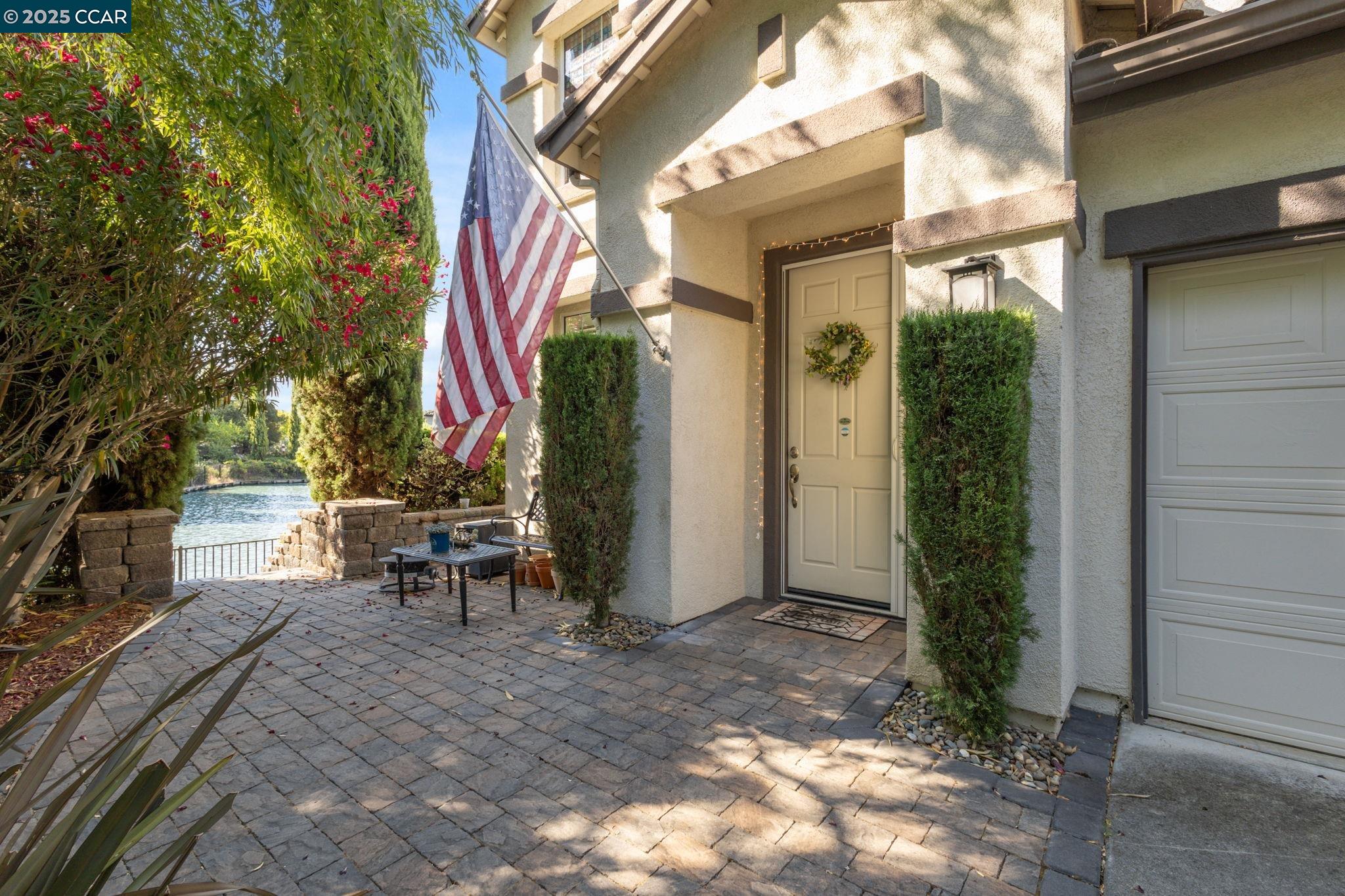 Detail Gallery Image 5 of 56 For 605 Lakeshore Dr, Fairfield,  CA 94534 - 3 Beds | 2/1 Baths