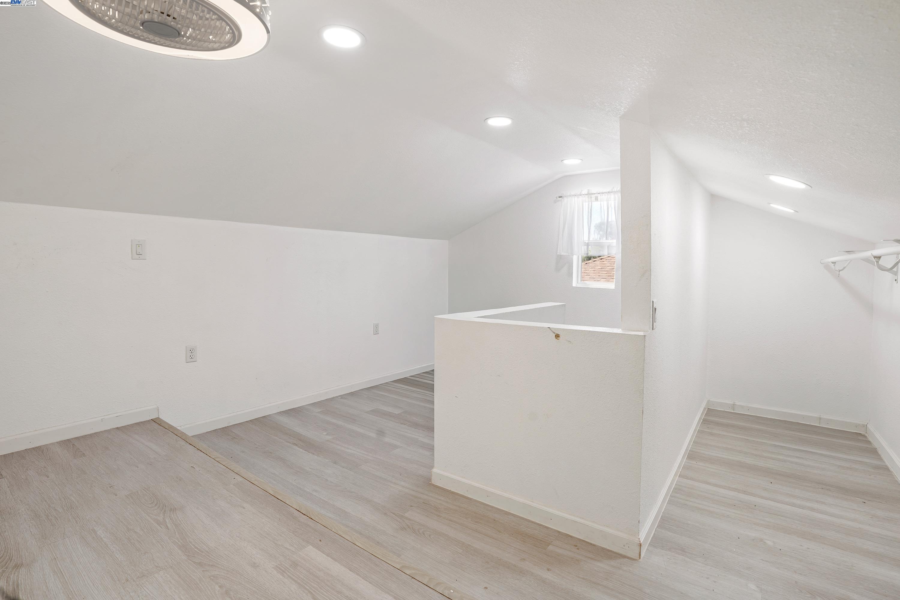 Detail Gallery Image 16 of 21 For 157 Newton St, Hayward,  CA 94544 - 4 Beds | 2 Baths