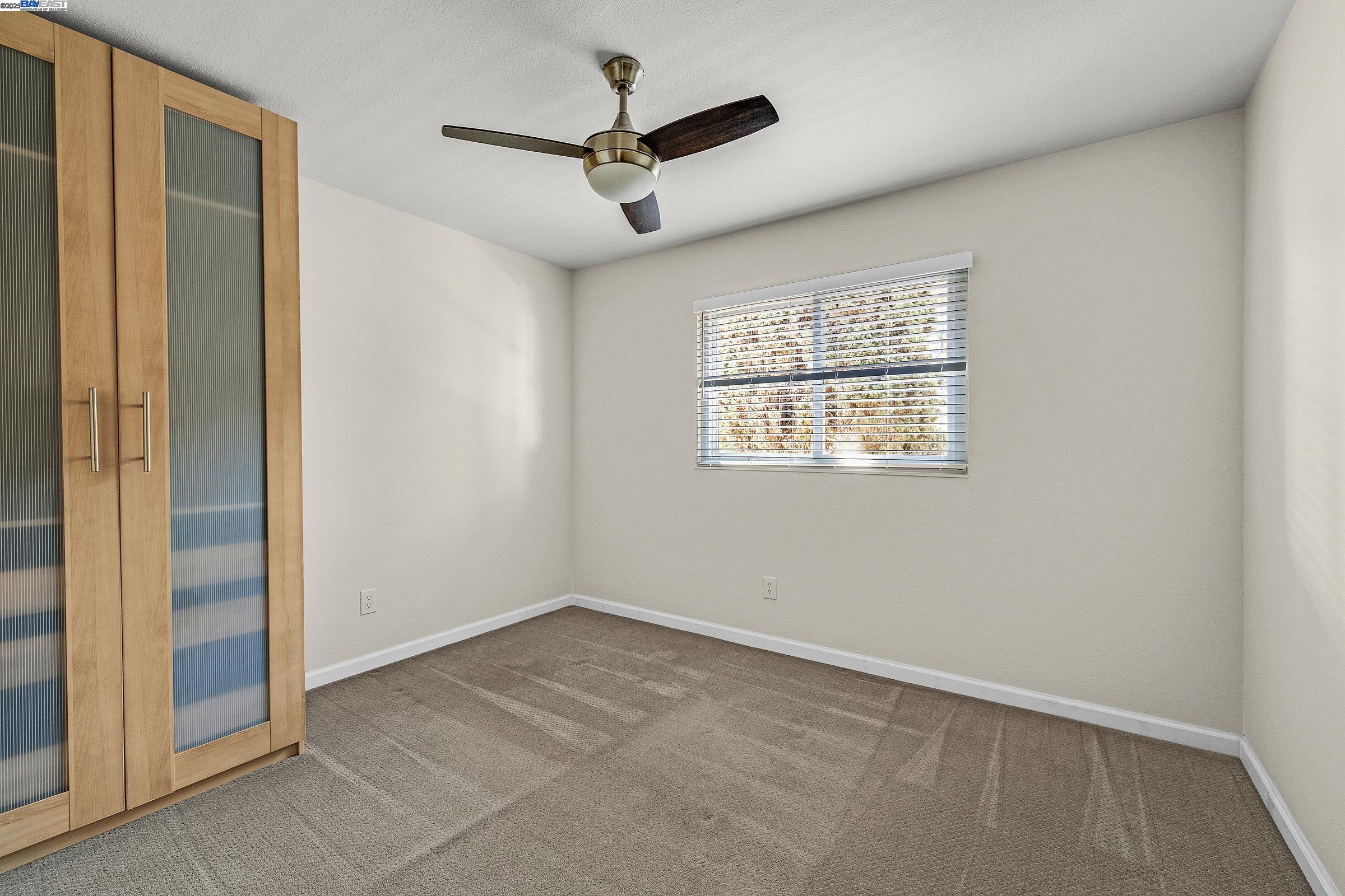 Detail Gallery Image 18 of 38 For 543 Tawny Dr, Pleasanton,  CA 94566 - 3 Beds | 2/1 Baths