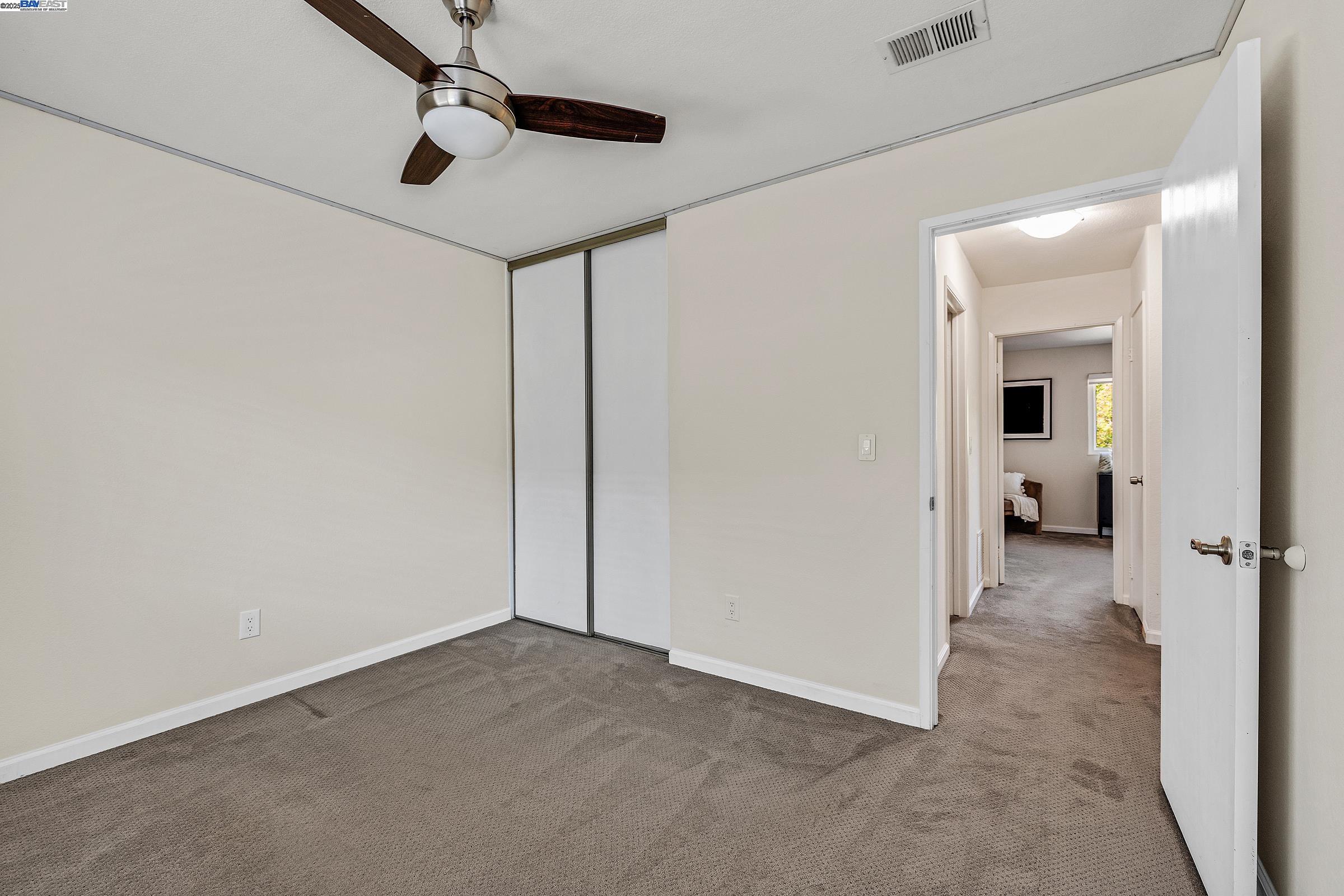 Detail Gallery Image 22 of 38 For 543 Tawny Dr, Pleasanton,  CA 94566 - 3 Beds | 2/1 Baths