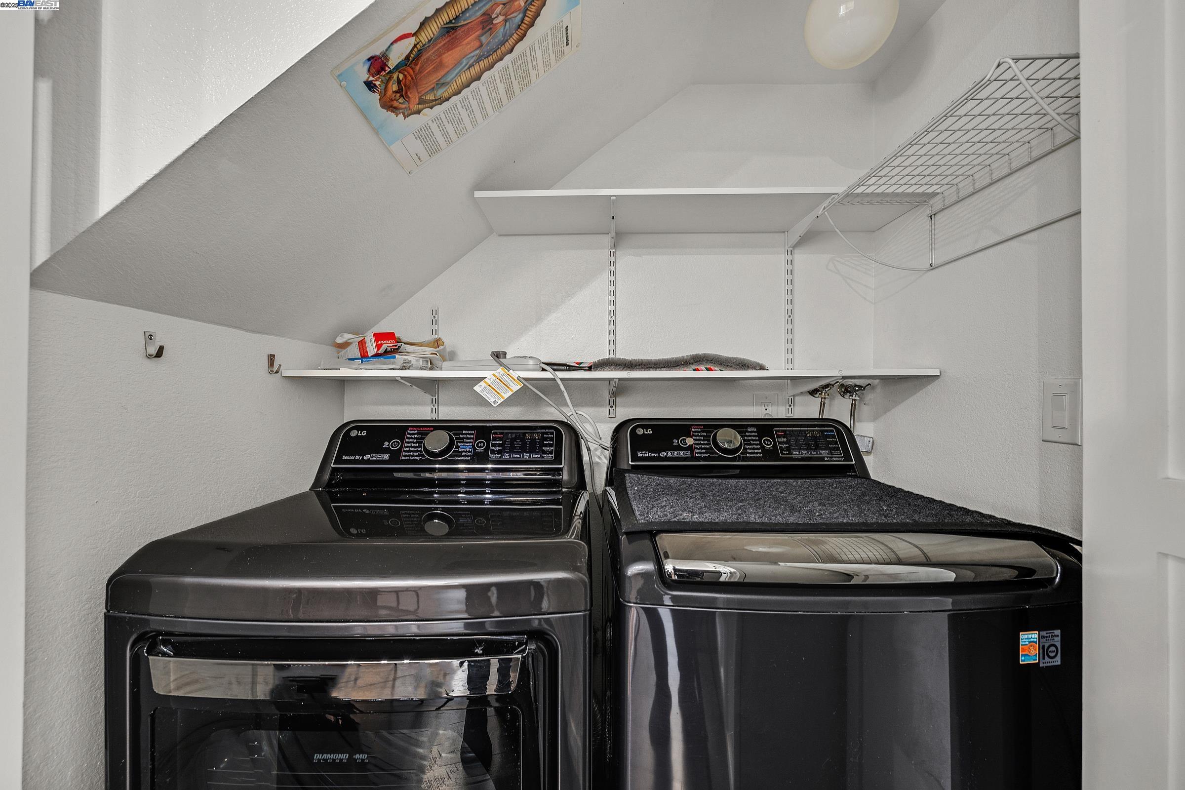 Detail Gallery Image 24 of 38 For 543 Tawny Dr, Pleasanton,  CA 94566 - 3 Beds | 2/1 Baths