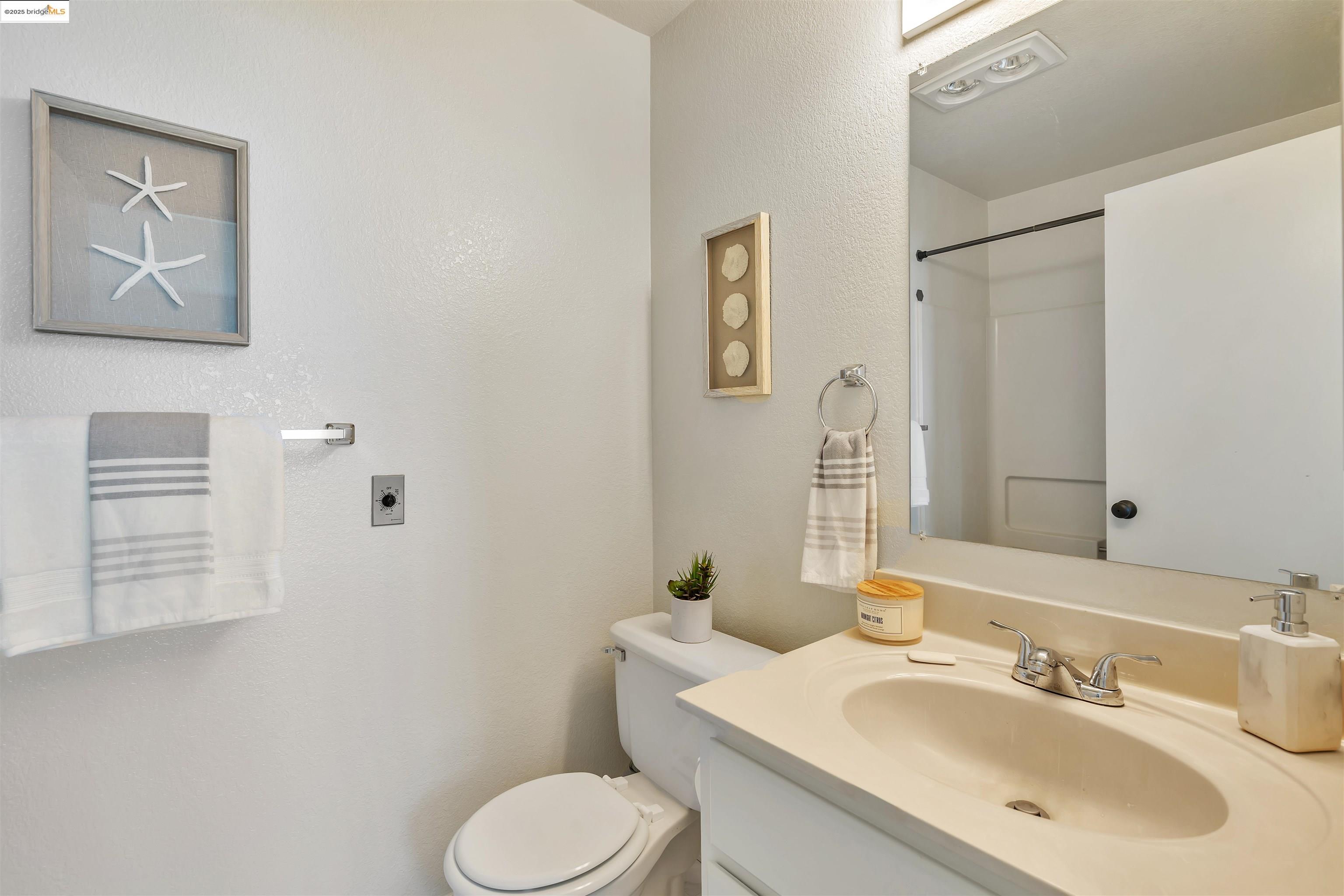 Detail Gallery Image 24 of 43 For 297 Lighthouse Dr, Vallejo,  CA 94590 - 3 Beds | 2 Baths