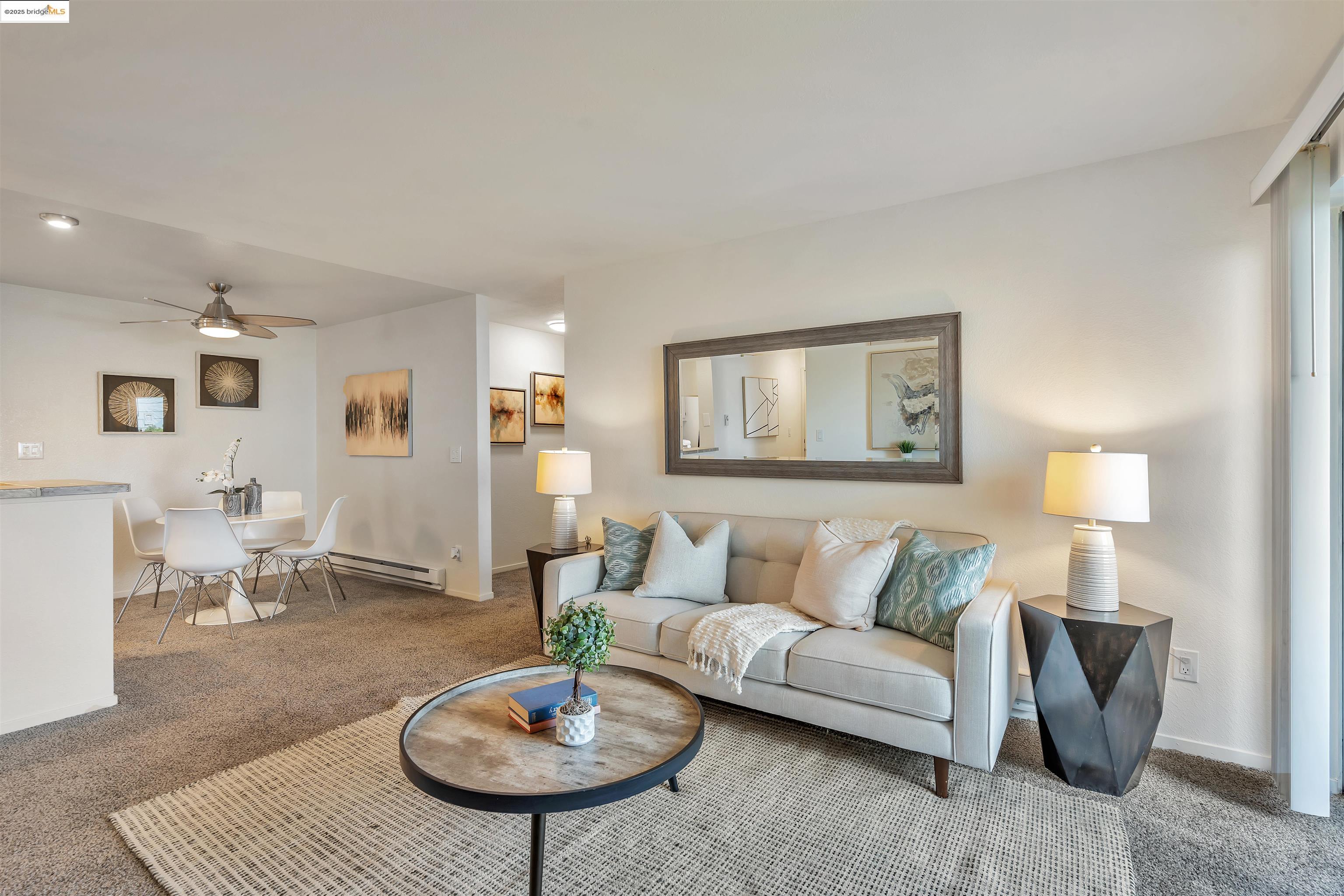 Detail Gallery Image 5 of 43 For 297 Lighthouse Dr, Vallejo,  CA 94590 - 3 Beds | 2 Baths