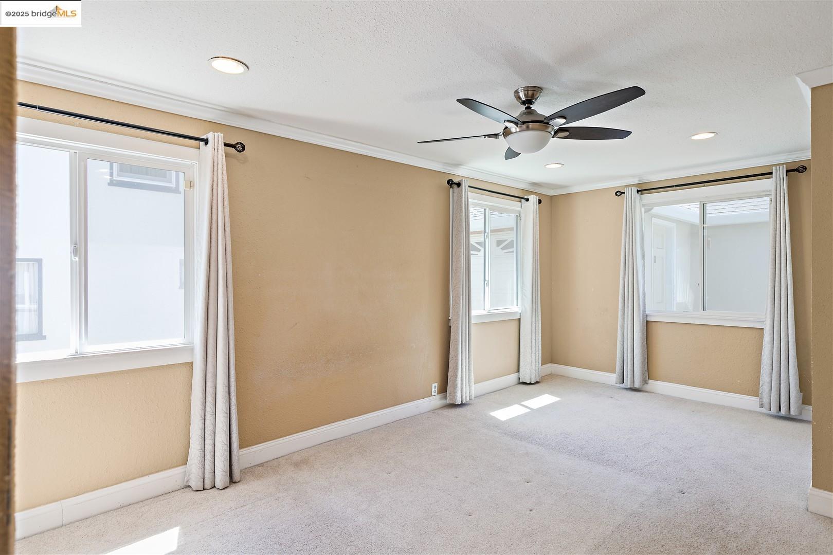 Detail Gallery Image 14 of 28 For 612 Rodeo Avenue, Rodeo,  CA 94547 - 3 Beds | 2 Baths