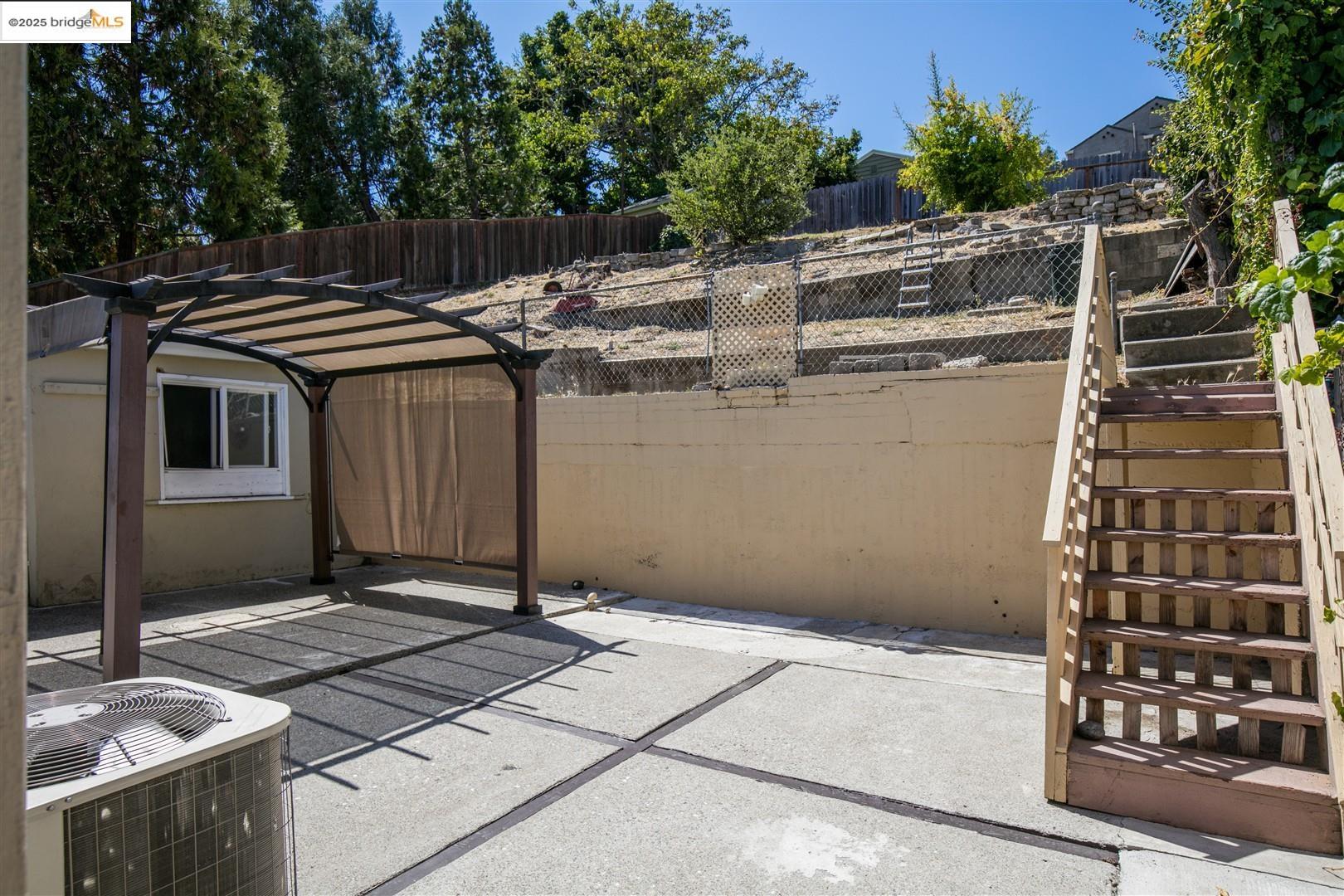 Detail Gallery Image 21 of 28 For 612 Rodeo Avenue, Rodeo,  CA 94547 - 3 Beds | 2 Baths