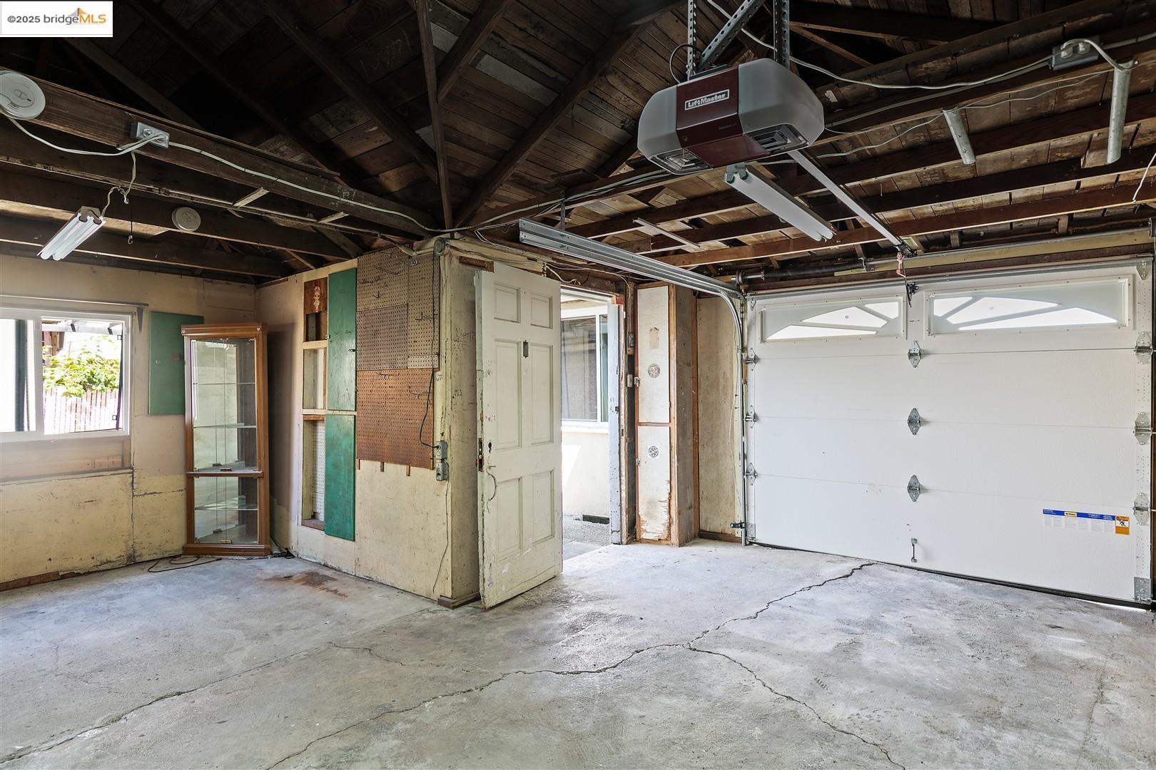 Detail Gallery Image 24 of 28 For 612 Rodeo Avenue, Rodeo,  CA 94547 - 3 Beds | 2 Baths