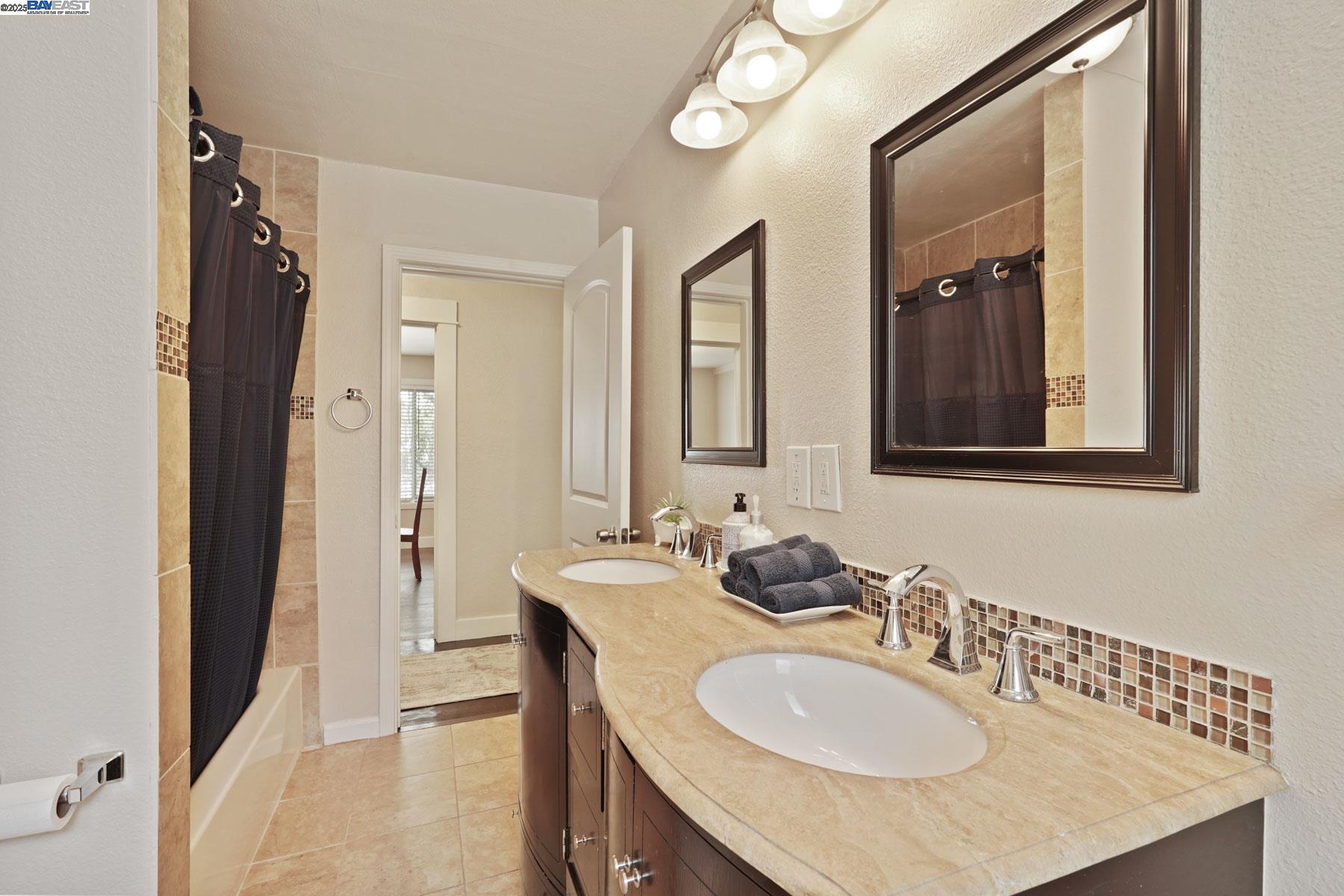 Detail Gallery Image 24 of 41 For 470 S Tuxedo Ave, Stockton,  CA 95204 - 2 Beds | 2 Baths