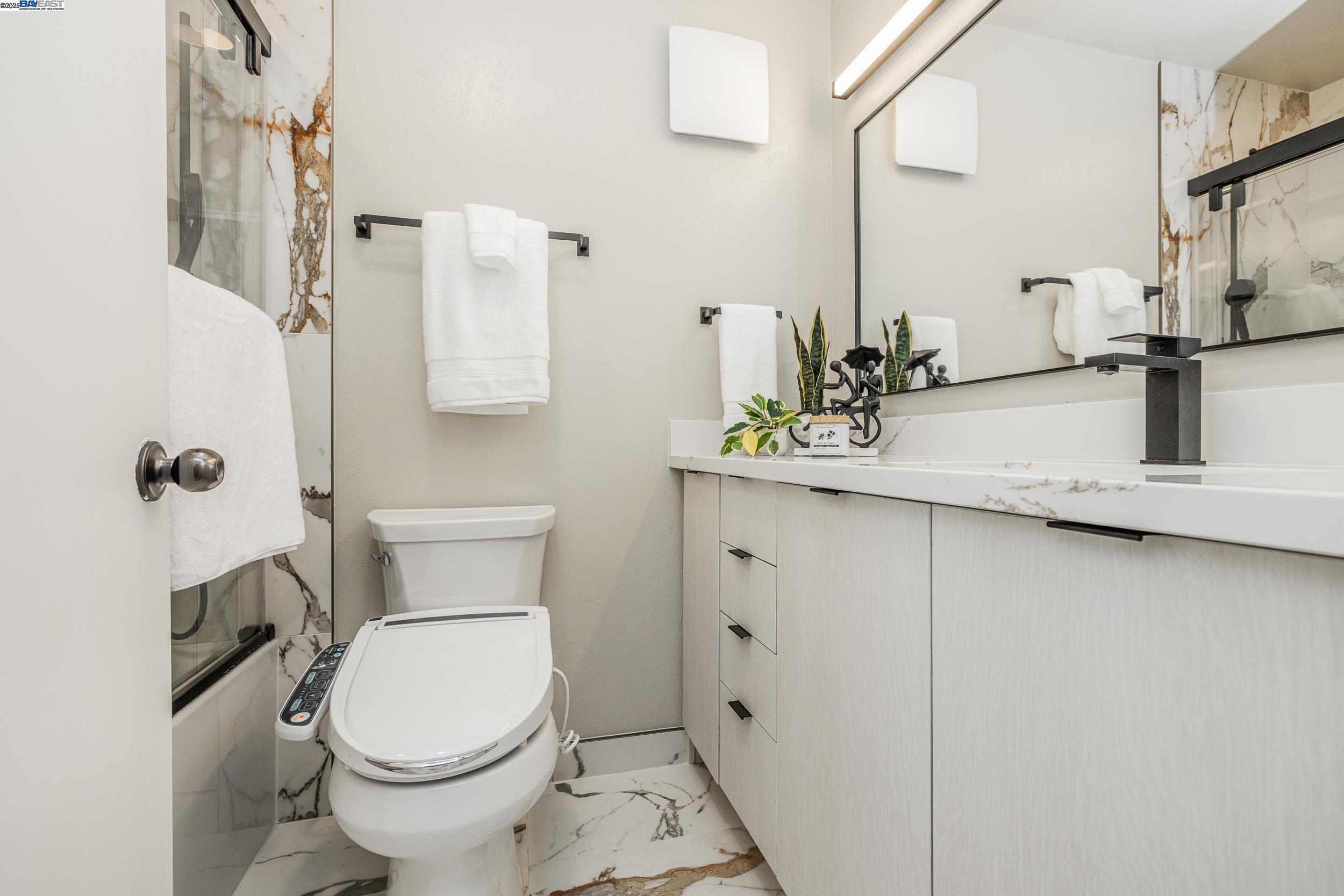 Detail Gallery Image 14 of 30 For 918 Beach Park Blvd #53,  Foster City,  CA 94404 - 2 Beds | 2 Baths