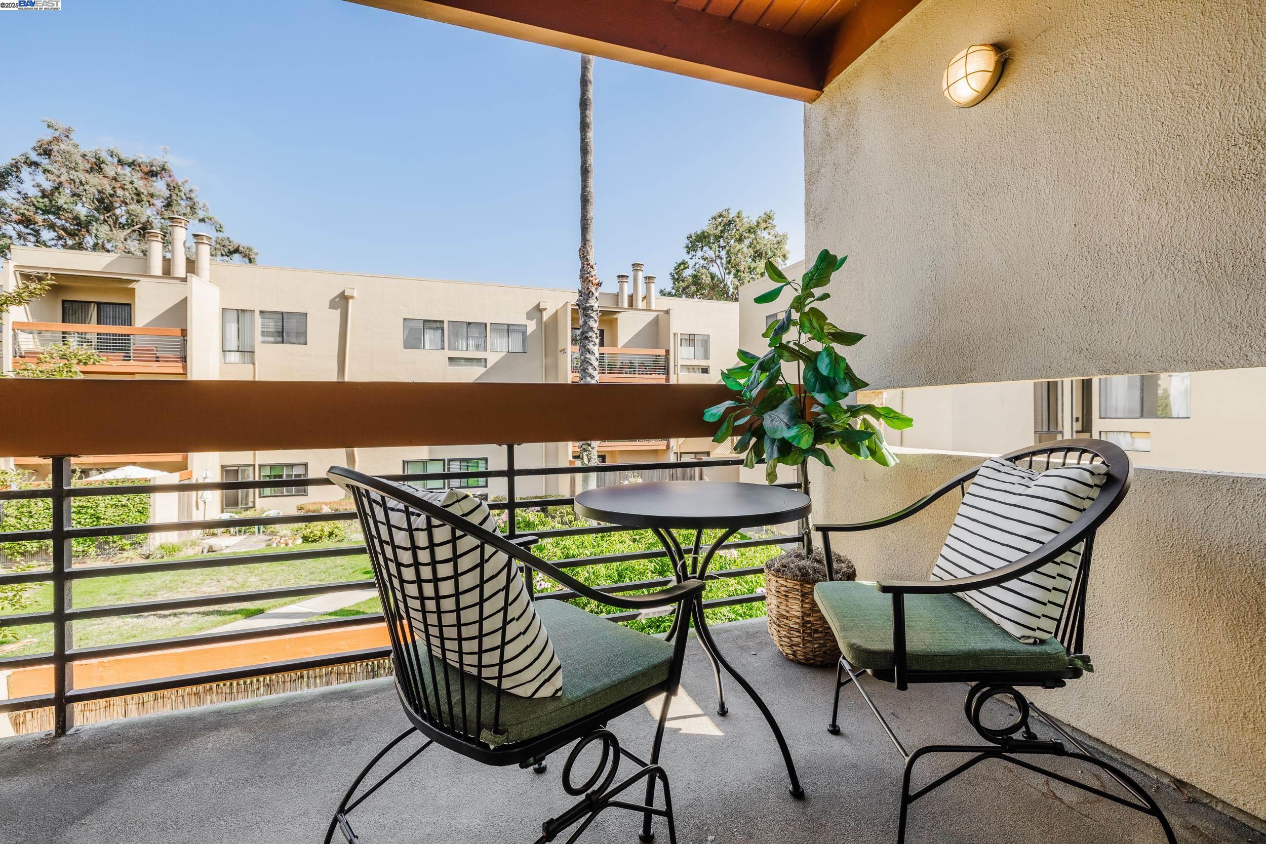 Detail Gallery Image 20 of 30 For 918 Beach Park Blvd #53,  Foster City,  CA 94404 - 2 Beds | 2 Baths