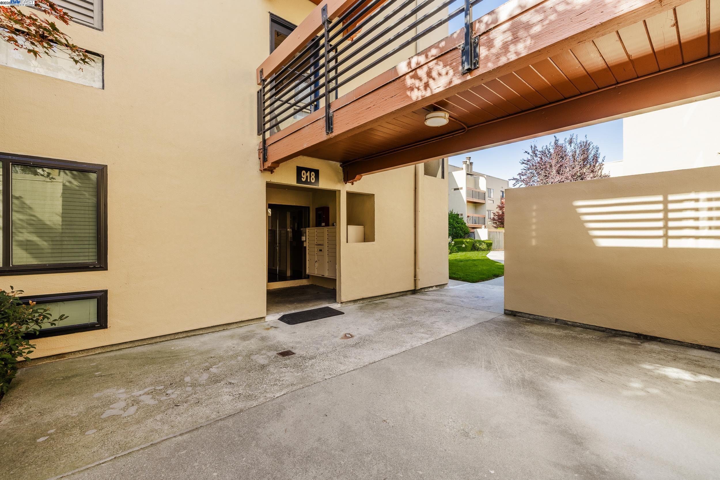 Detail Gallery Image 23 of 30 For 918 Beach Park Blvd #53,  Foster City,  CA 94404 - 2 Beds | 2 Baths