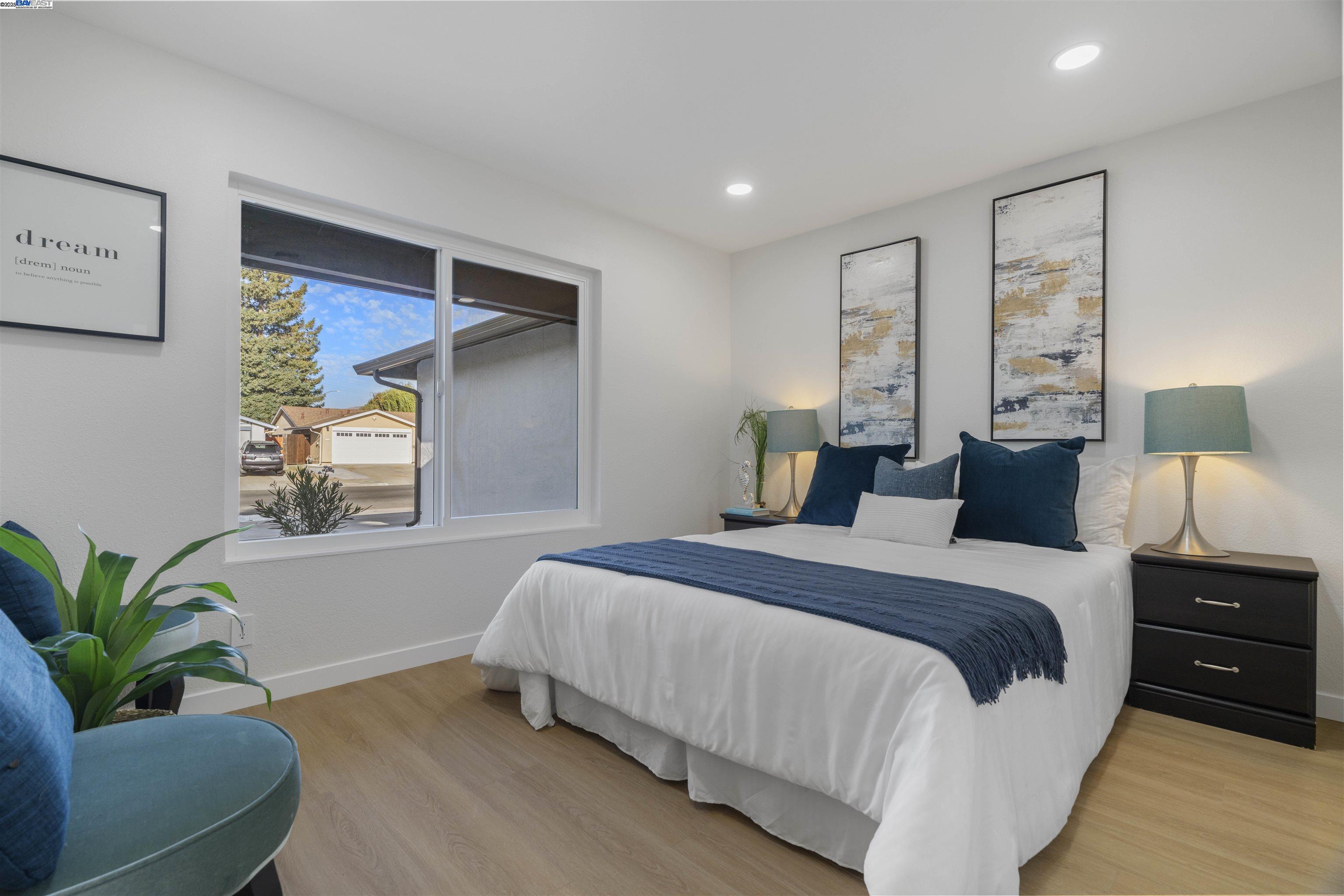 Detail Gallery Image 12 of 39 For 1827 Flickinger Ave, San Jose,  CA 95131 - 4 Beds | 2 Baths