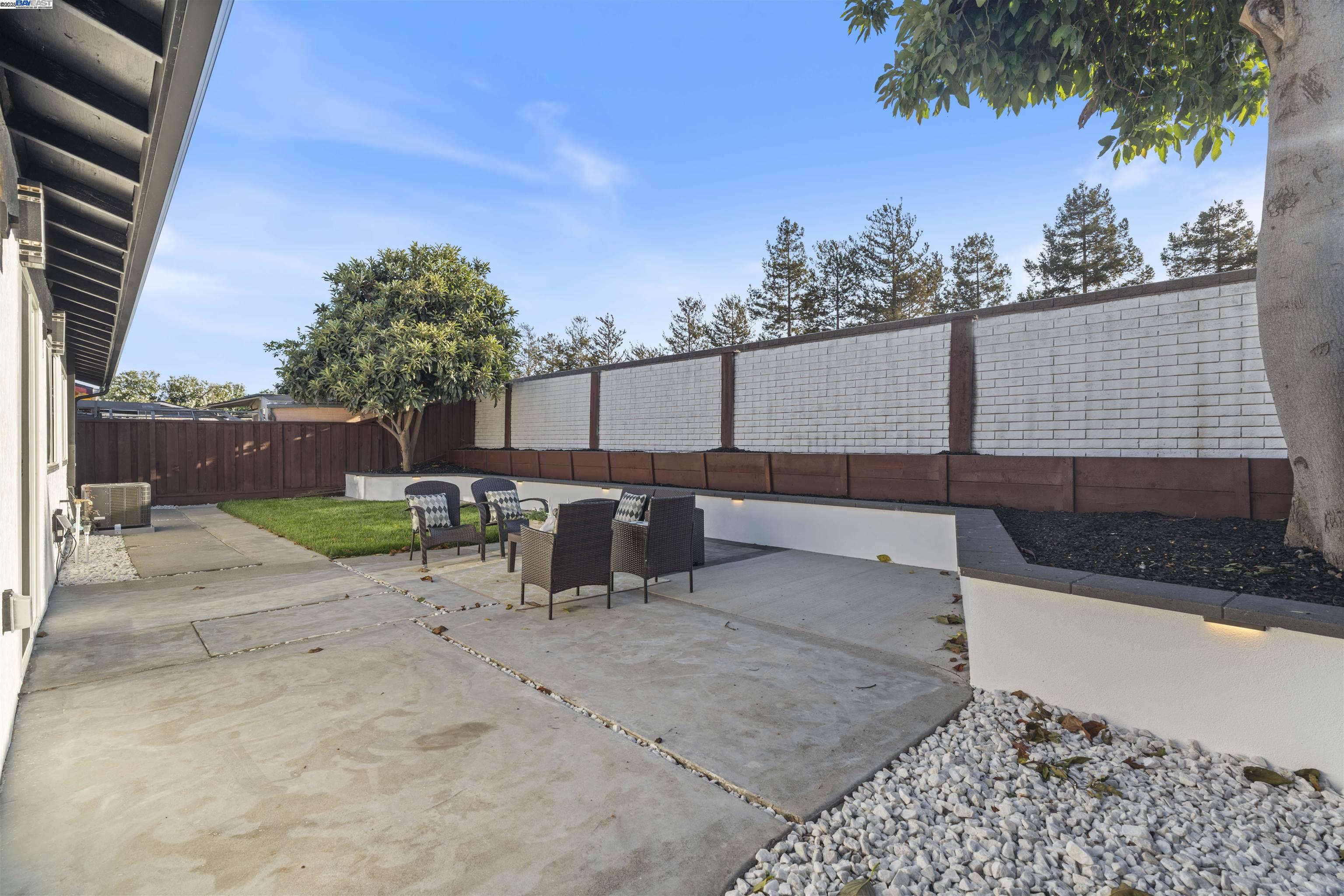 Detail Gallery Image 24 of 39 For 1827 Flickinger Ave, San Jose,  CA 95131 - 4 Beds | 2 Baths