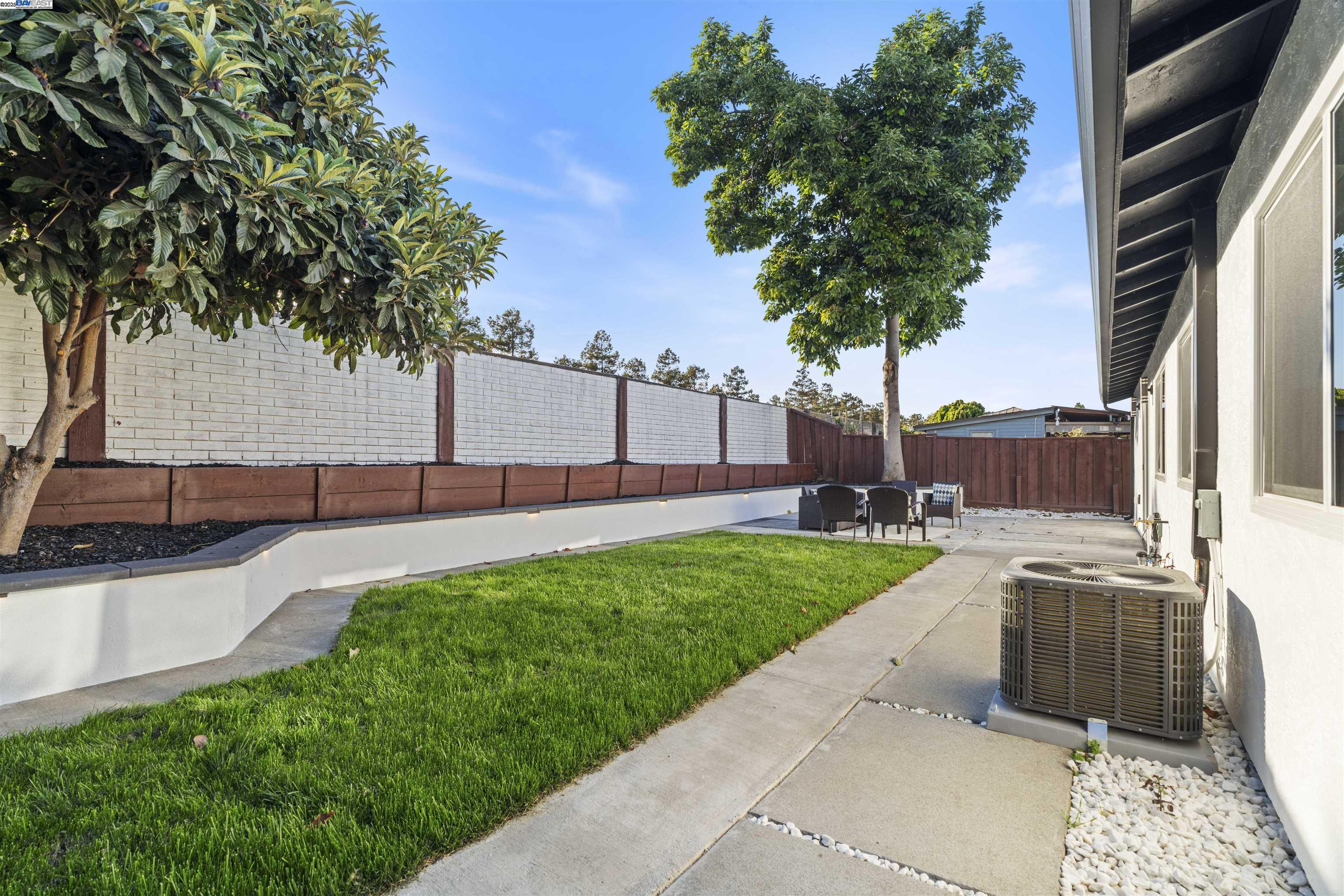 Detail Gallery Image 26 of 39 For 1827 Flickinger Ave, San Jose,  CA 95131 - 4 Beds | 2 Baths