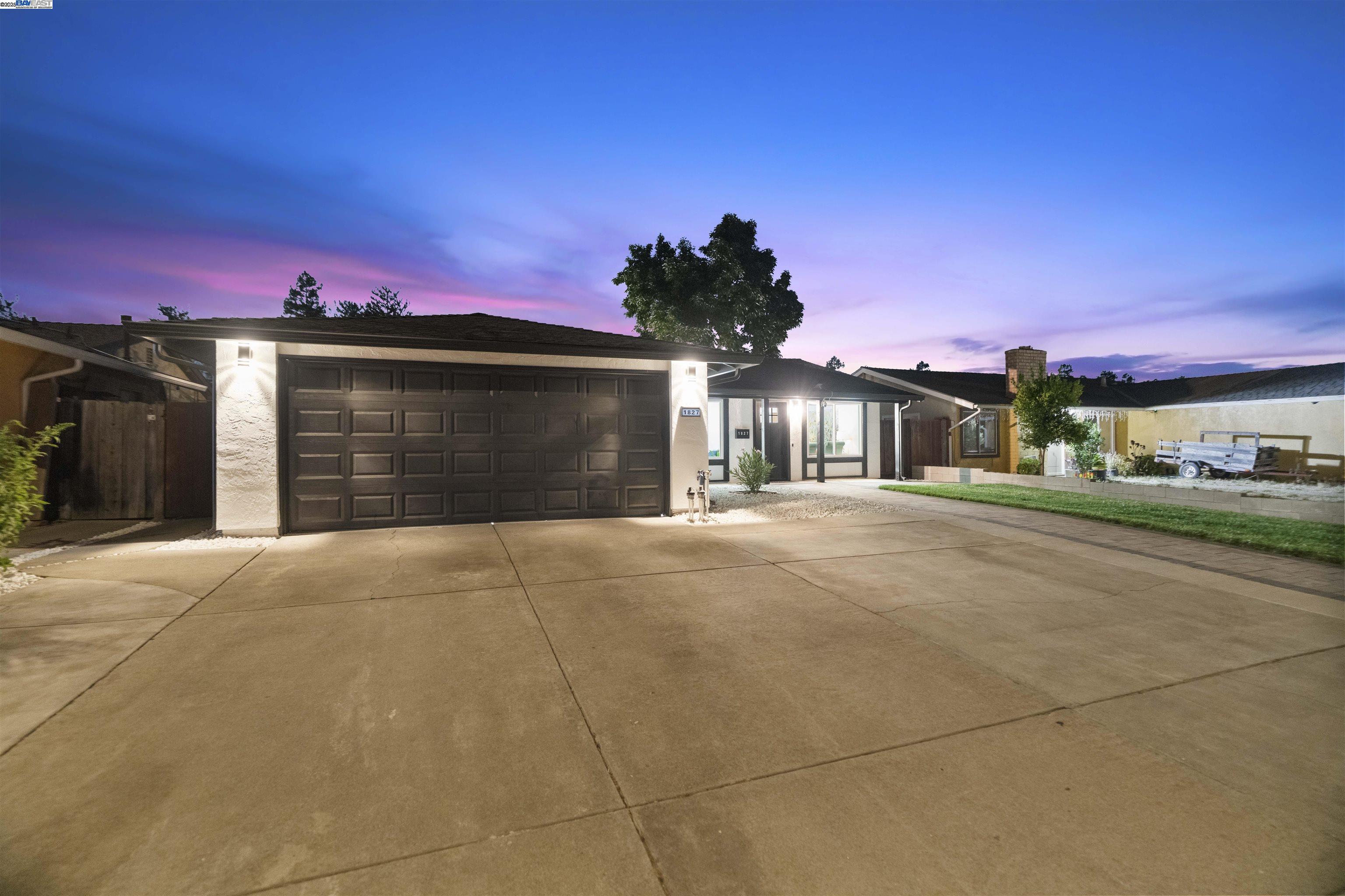Detail Gallery Image 27 of 39 For 1827 Flickinger Ave, San Jose,  CA 95131 - 4 Beds | 2 Baths