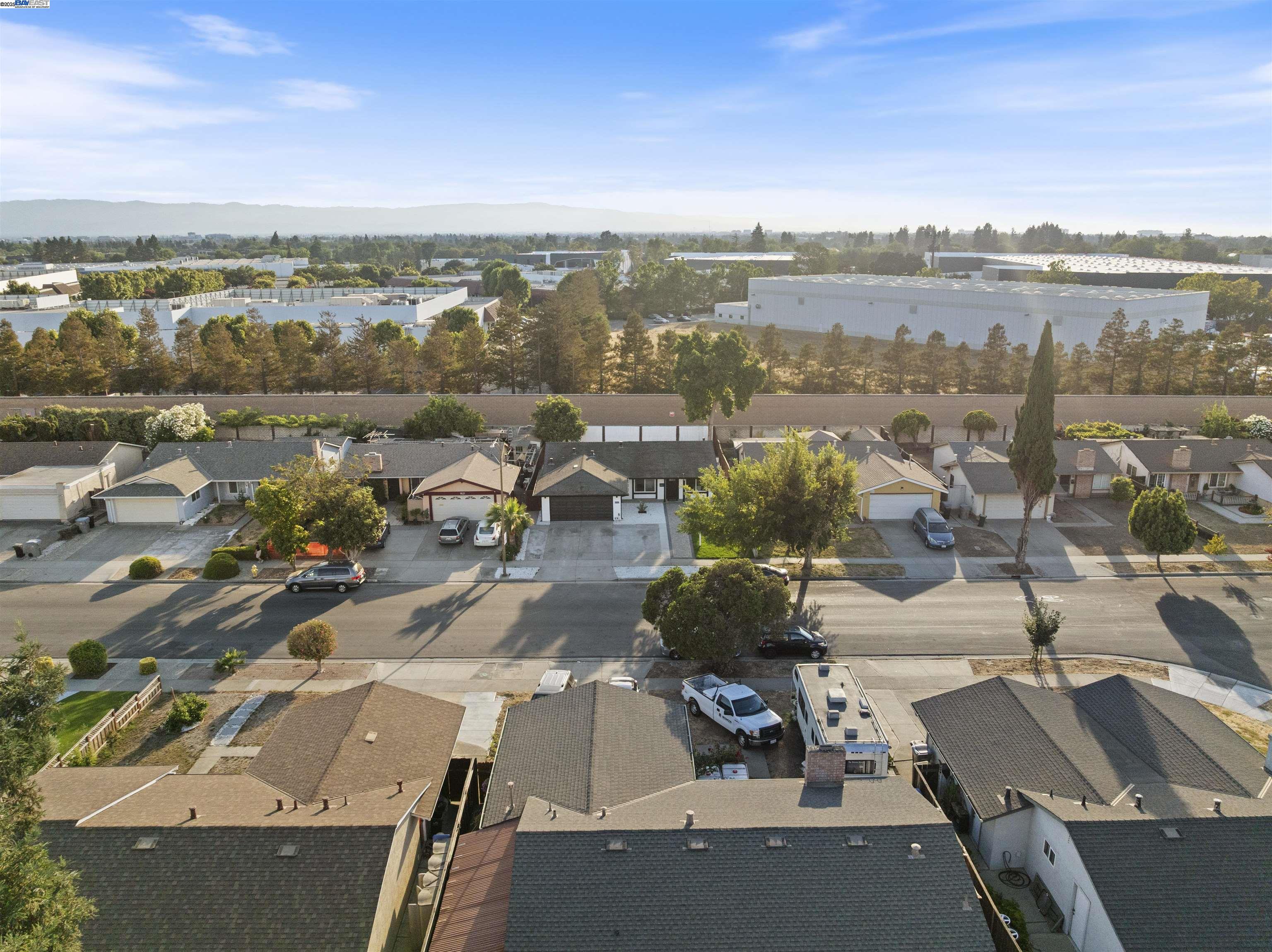 Detail Gallery Image 36 of 39 For 1827 Flickinger Ave, San Jose,  CA 95131 - 4 Beds | 2 Baths