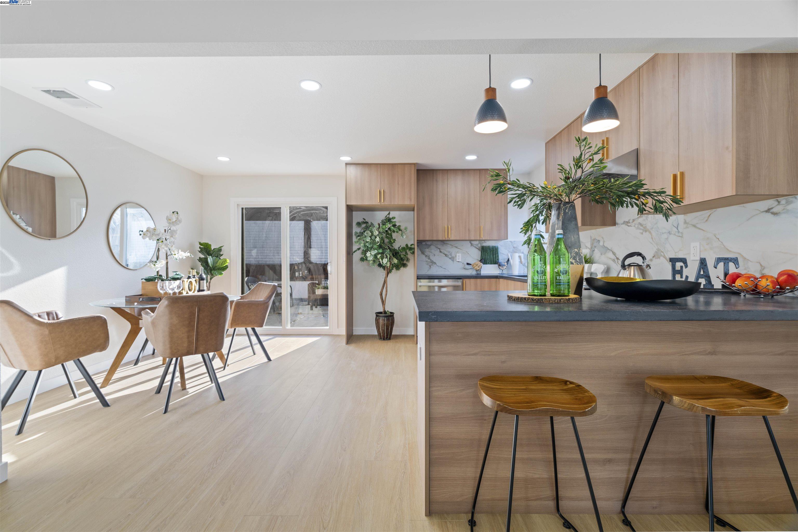 Detail Gallery Image 7 of 39 For 1827 Flickinger Ave, San Jose,  CA 95131 - 4 Beds | 2 Baths