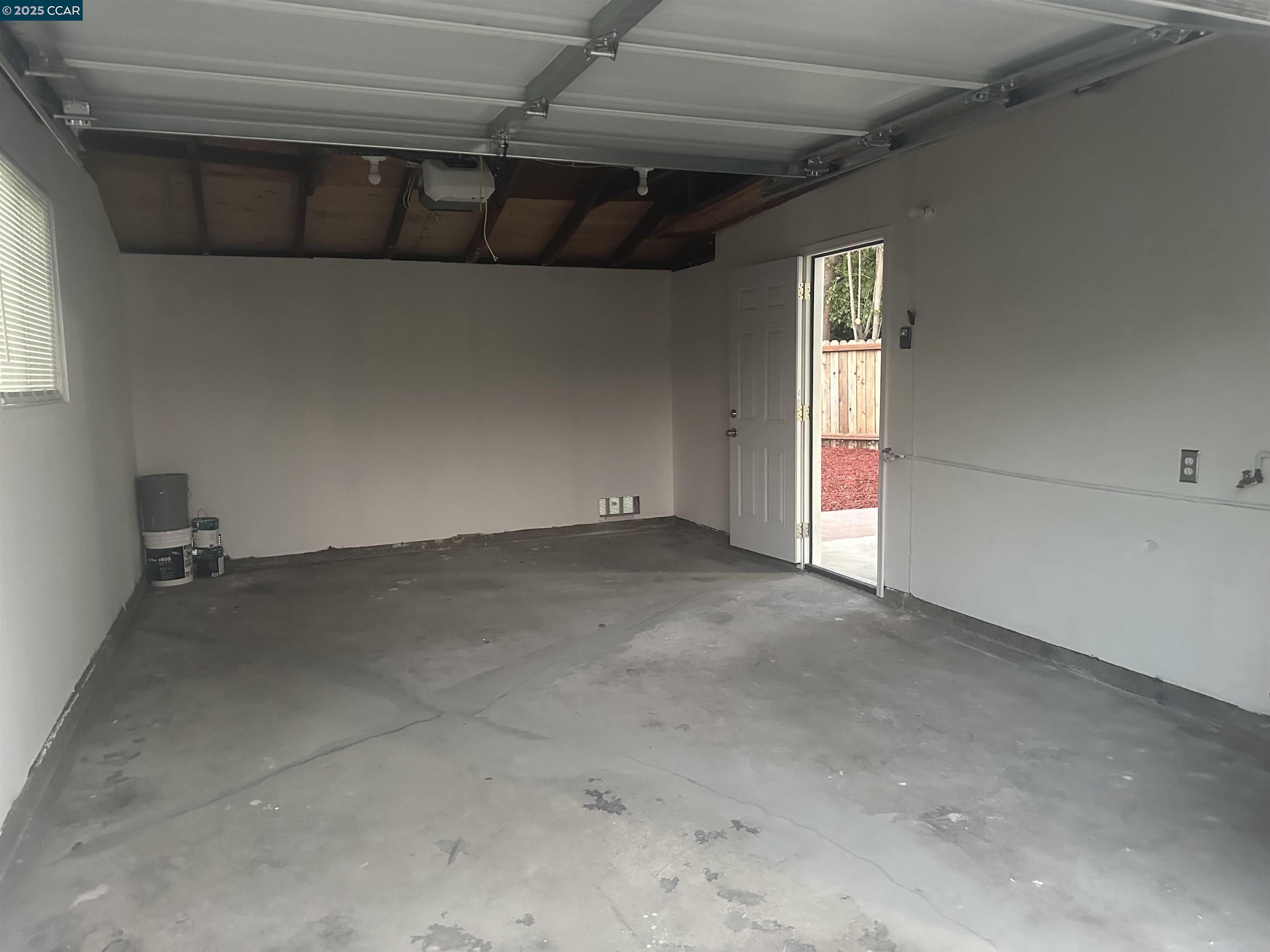 Detail Gallery Image 15 of 25 For 615 School St, Pittsburg,  CA 94565 - 3 Beds | 1 Baths