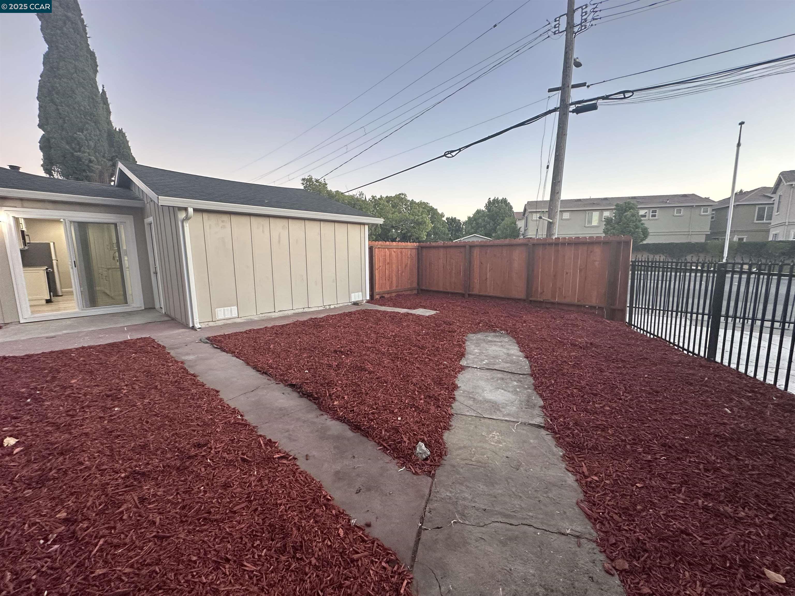Detail Gallery Image 19 of 25 For 615 School St, Pittsburg,  CA 94565 - 3 Beds | 1 Baths