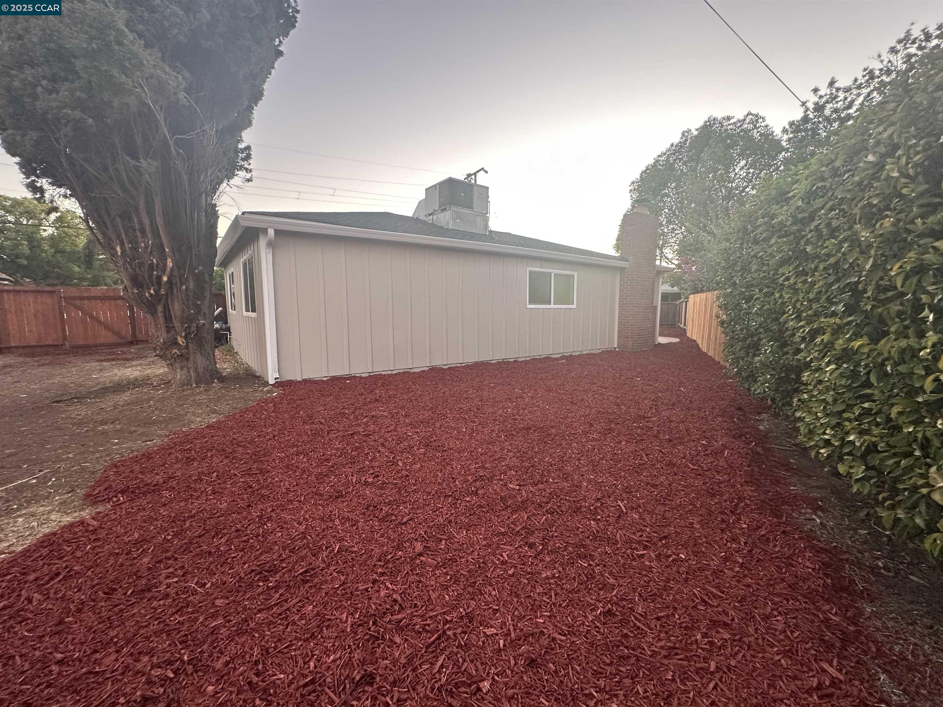 Detail Gallery Image 20 of 25 For 615 School St, Pittsburg,  CA 94565 - 3 Beds | 1 Baths