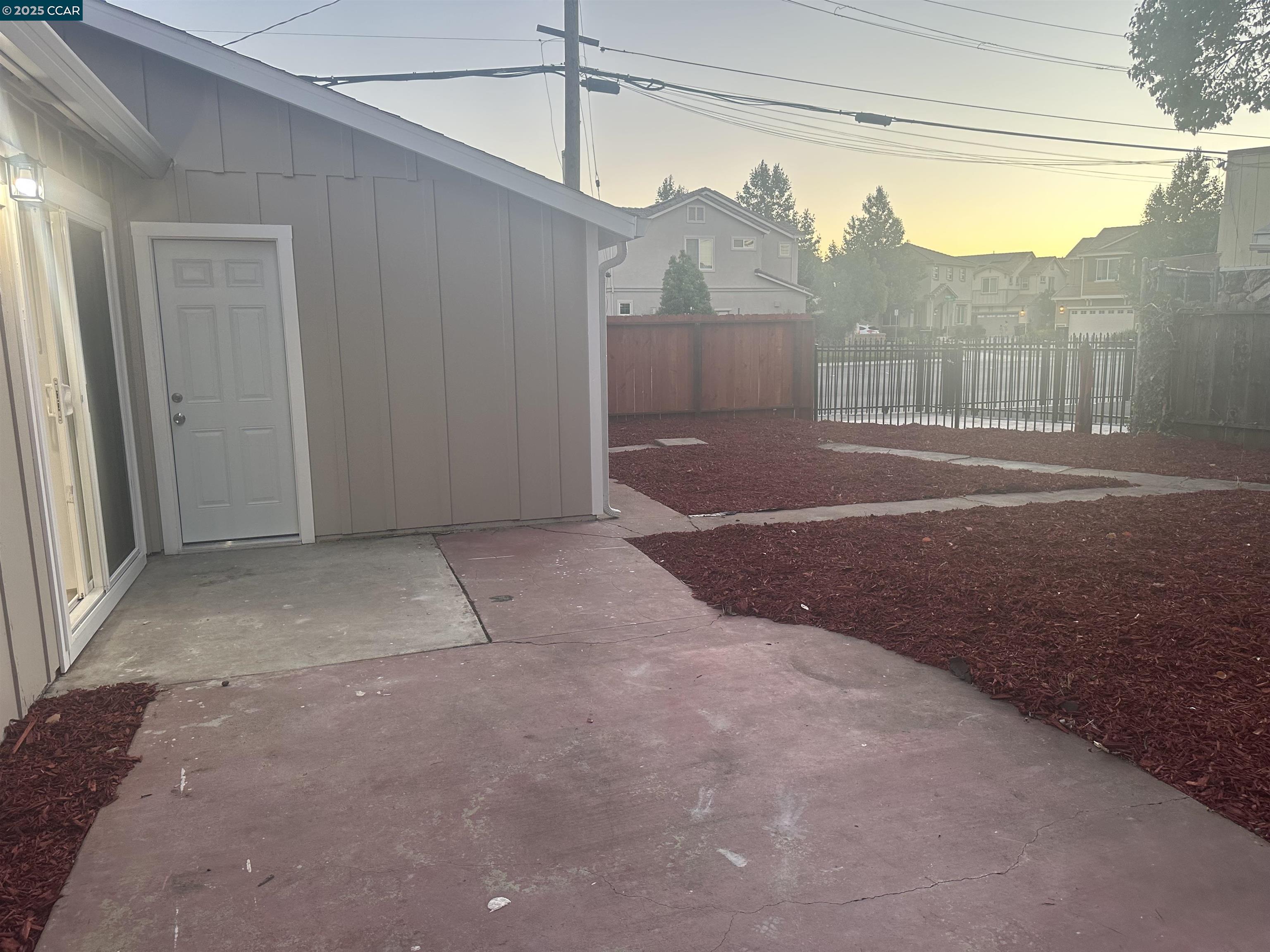 Detail Gallery Image 22 of 25 For 615 School St, Pittsburg,  CA 94565 - 3 Beds | 1 Baths