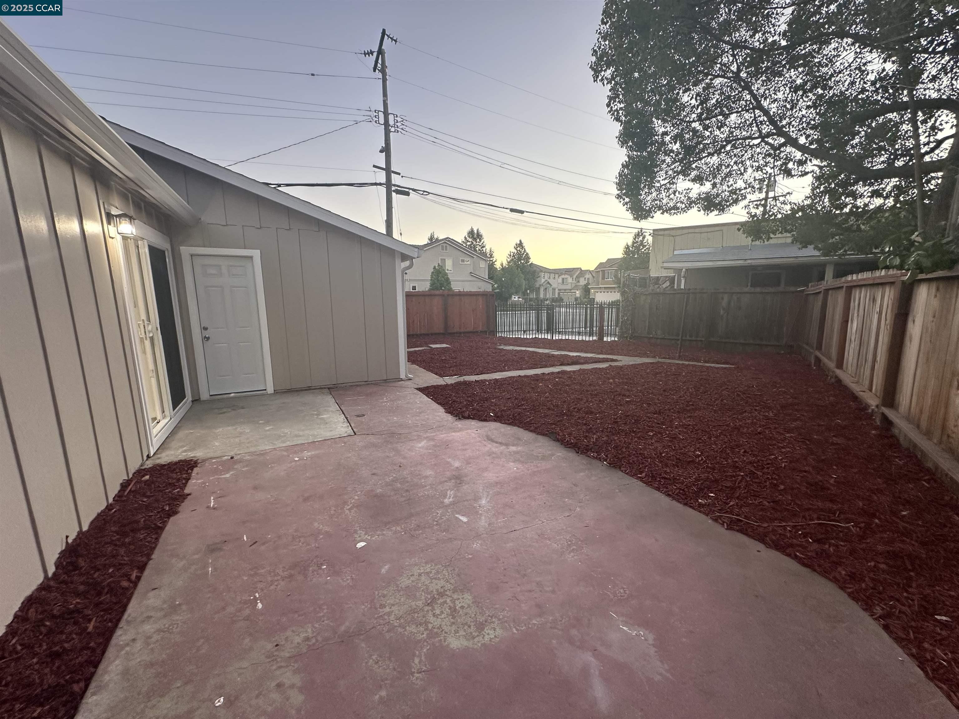Detail Gallery Image 23 of 25 For 615 School St, Pittsburg,  CA 94565 - 3 Beds | 1 Baths