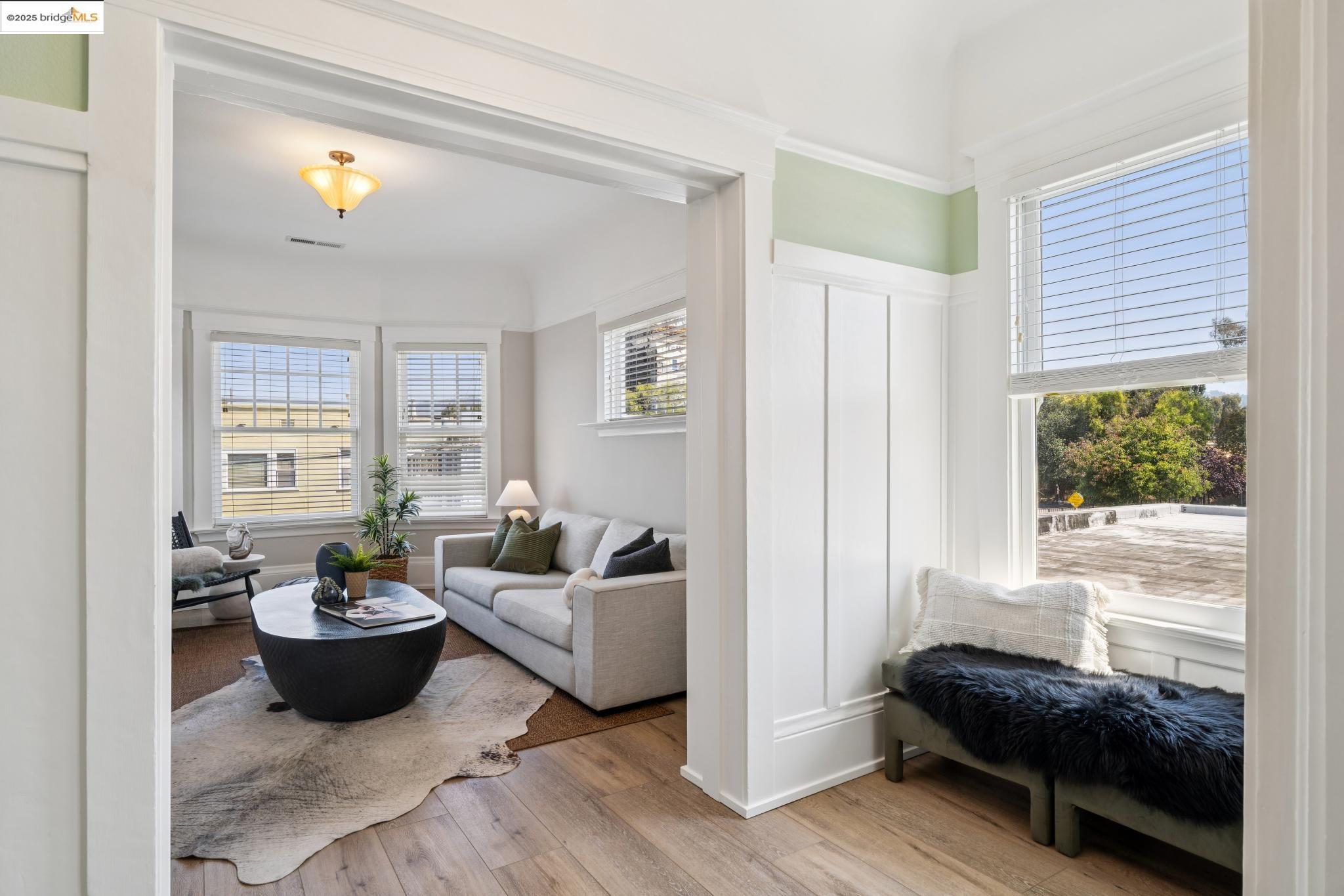 Photo #5: 41109578 Listing 