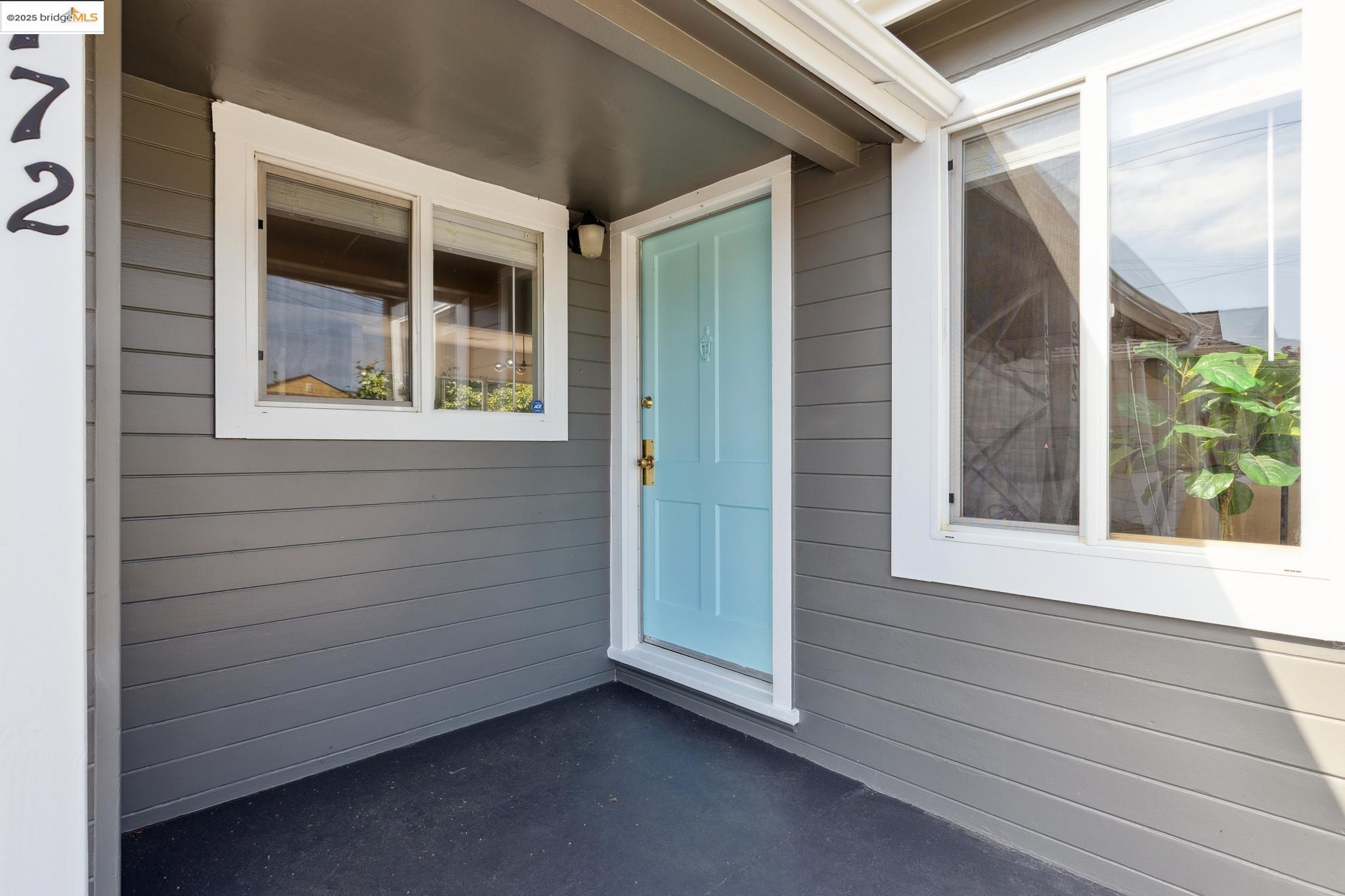 Detail Gallery Image 2 of 29 For 2772 Bowhill Ln, San Pablo,  CA 94806 - 2 Beds | 1 Baths