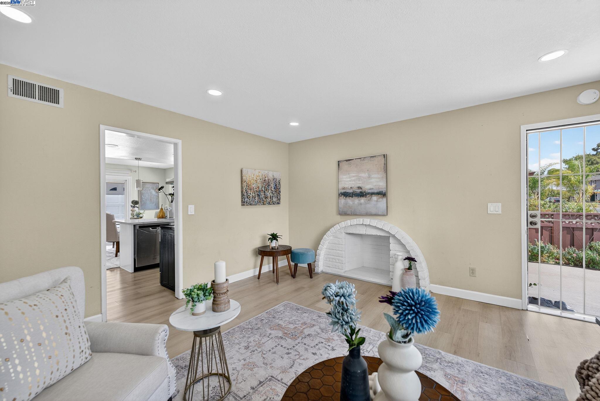 Detail Gallery Image 10 of 60 For 1810 Peary Way, Livermore,  CA 94550 - 2 Beds | 1 Baths