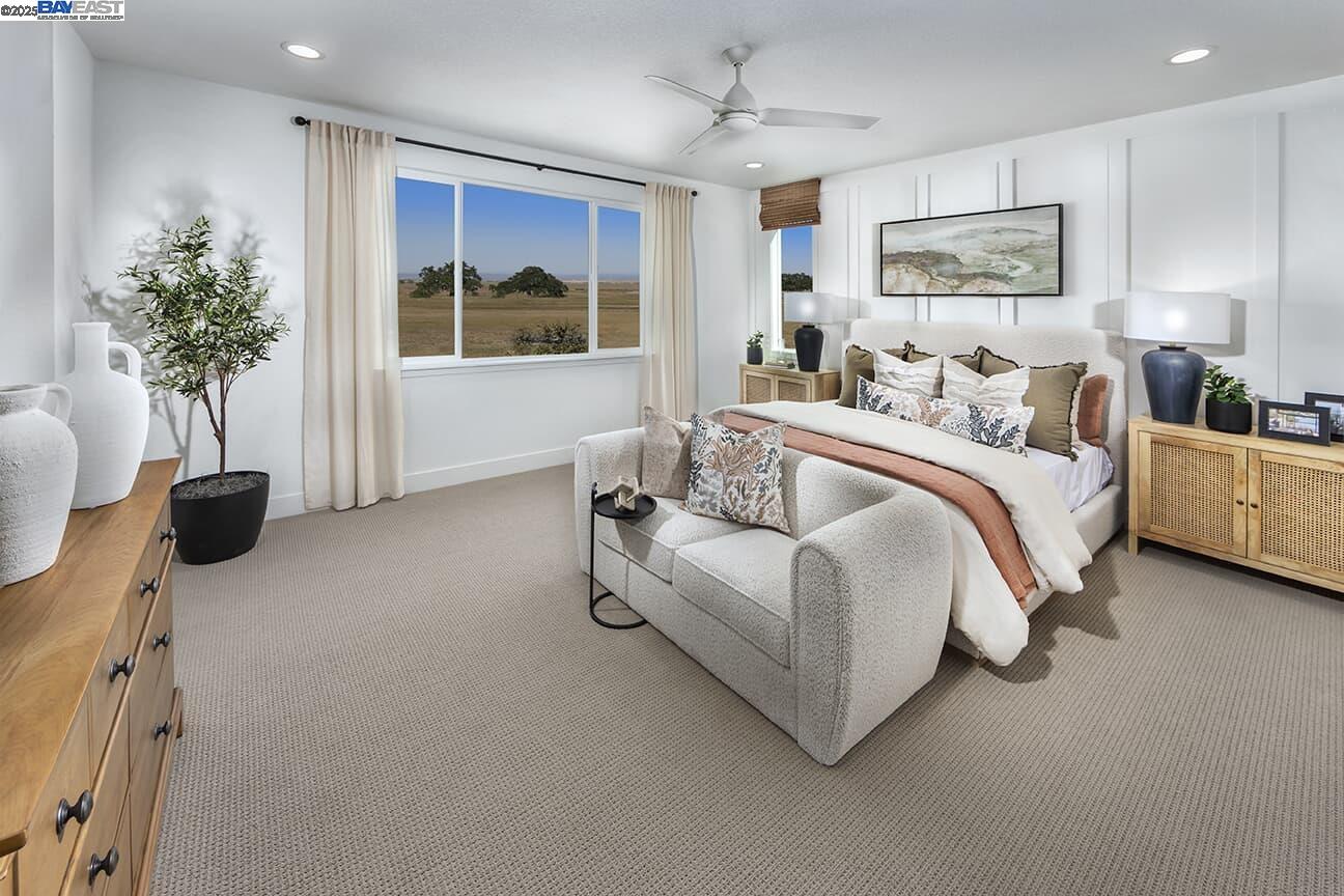 Detail Gallery Image 7 of 14 For 801 Rosette Court, Roseville,  CA 95747 - 5 Beds | 4/1 Baths