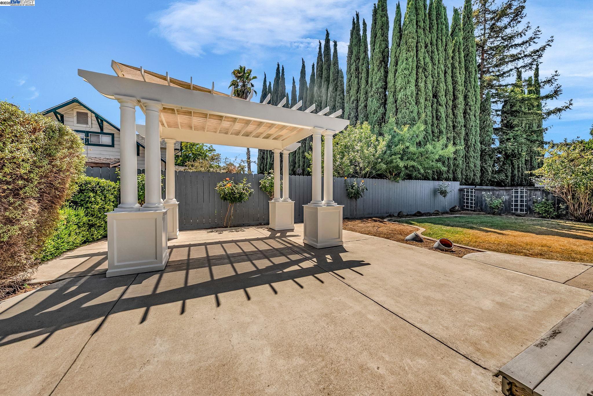 Detail Gallery Image 25 of 30 For 3987 Fordham Way, Livermore,  CA 94550 - 3 Beds | 2 Baths