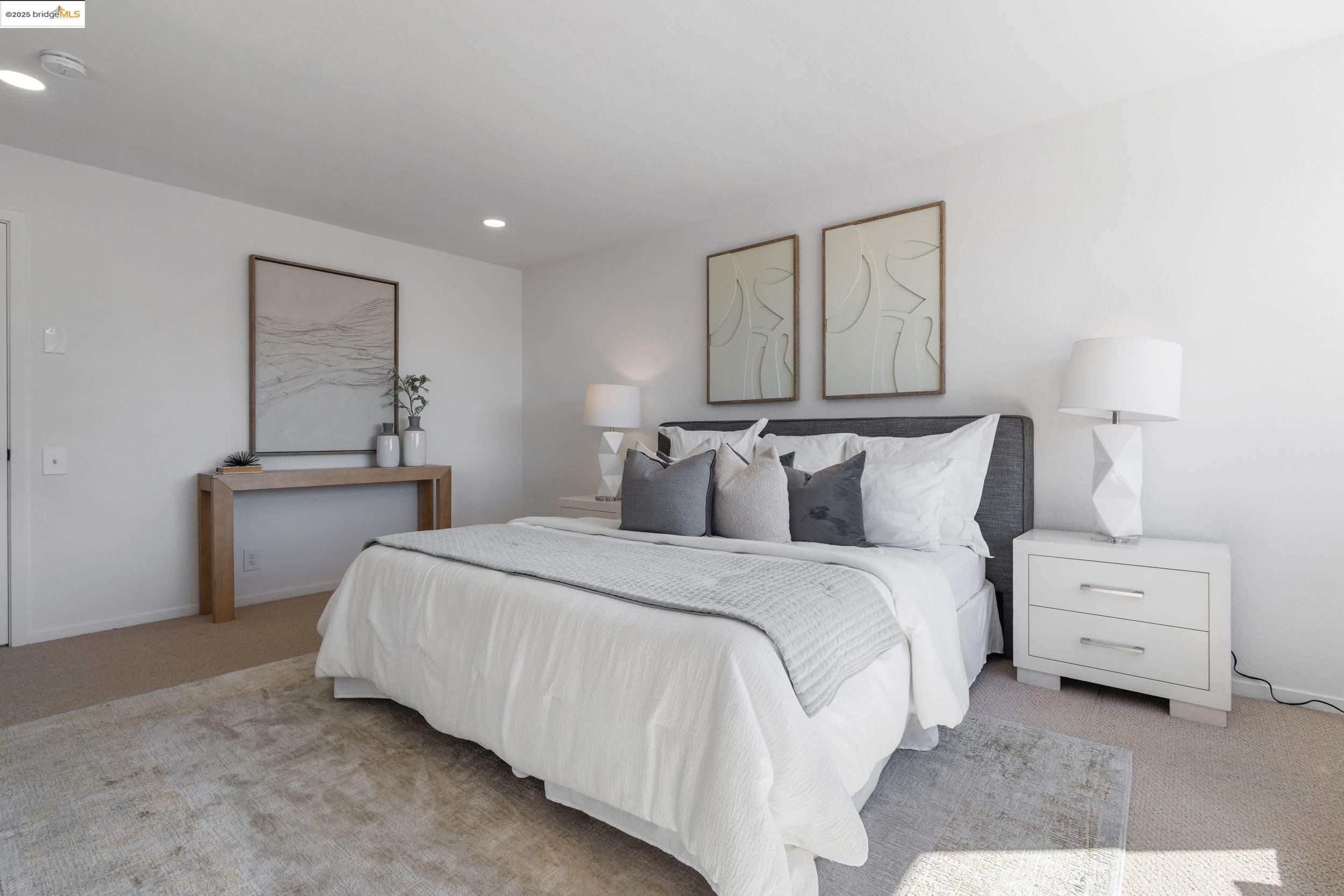 Detail Gallery Image 30 of 53 For 1840 Magellan Dr, Oakland,  CA 94611 - 4 Beds | 2/1 Baths