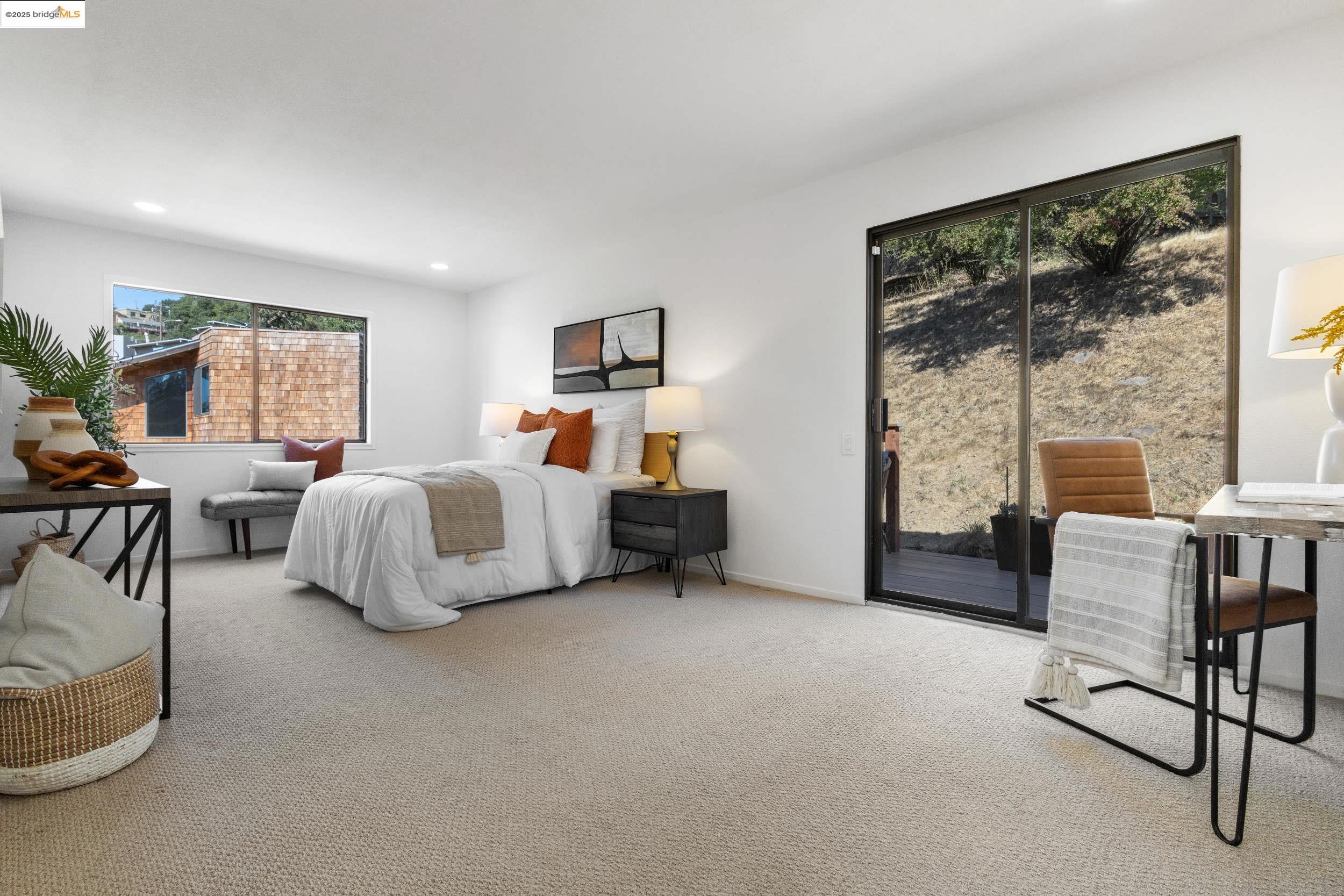 Detail Gallery Image 40 of 53 For 1840 Magellan Dr, Oakland,  CA 94611 - 4 Beds | 2/1 Baths
