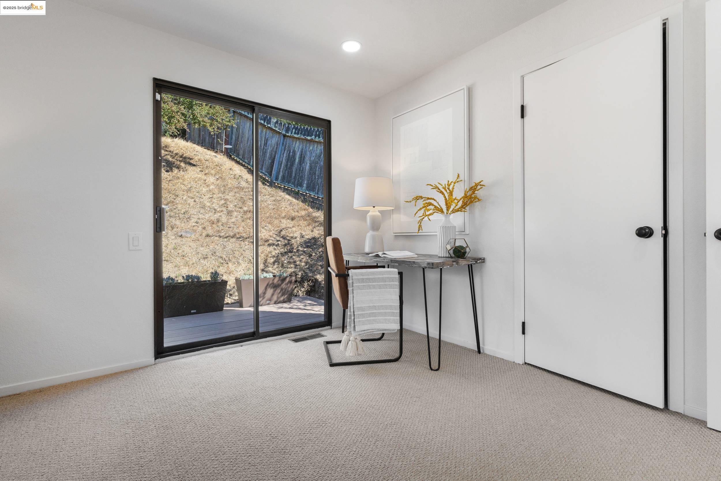 Detail Gallery Image 42 of 53 For 1840 Magellan Dr, Oakland,  CA 94611 - 4 Beds | 2/1 Baths
